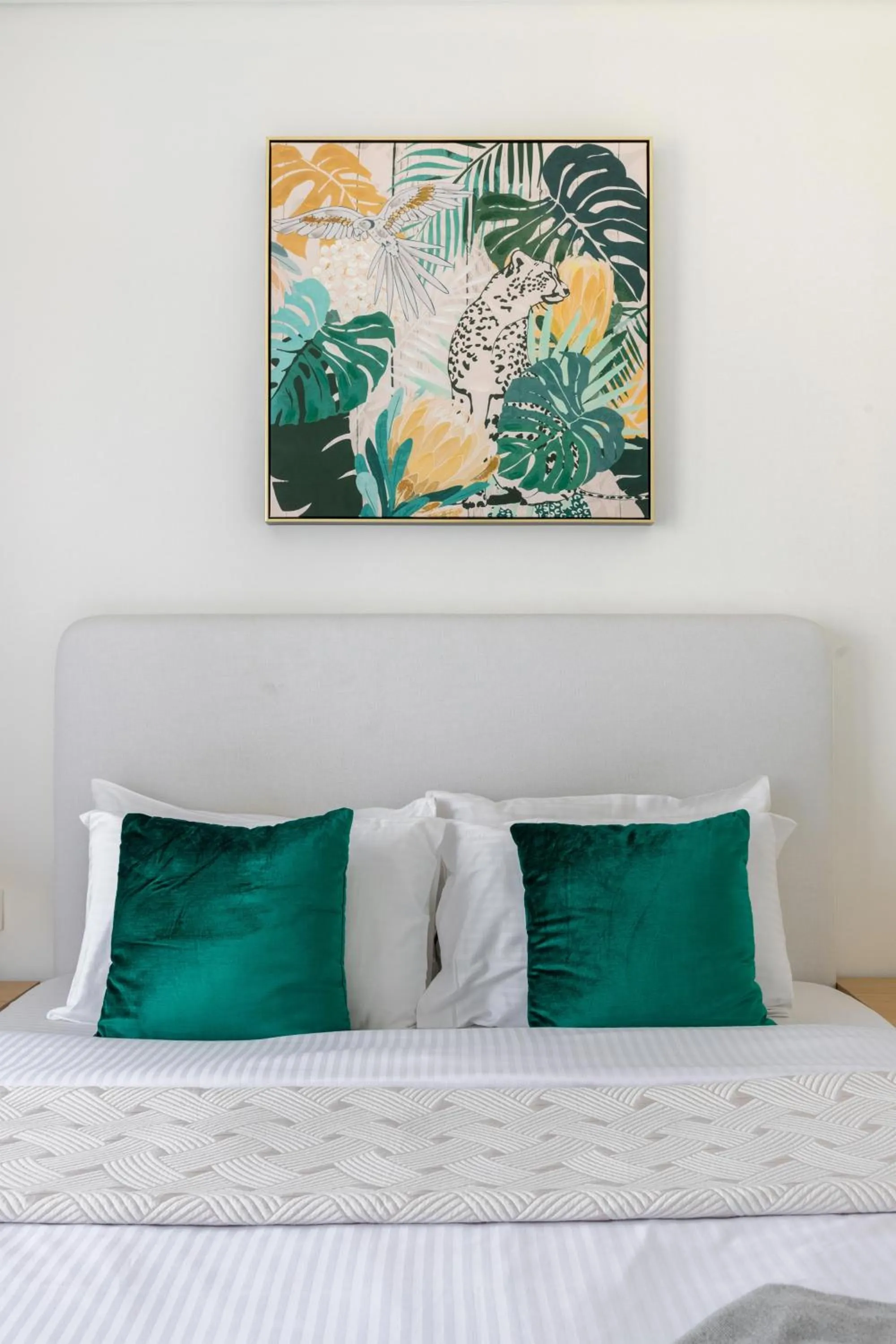 Decorative detail, Bed in Frank Porter - Paramount Midtown