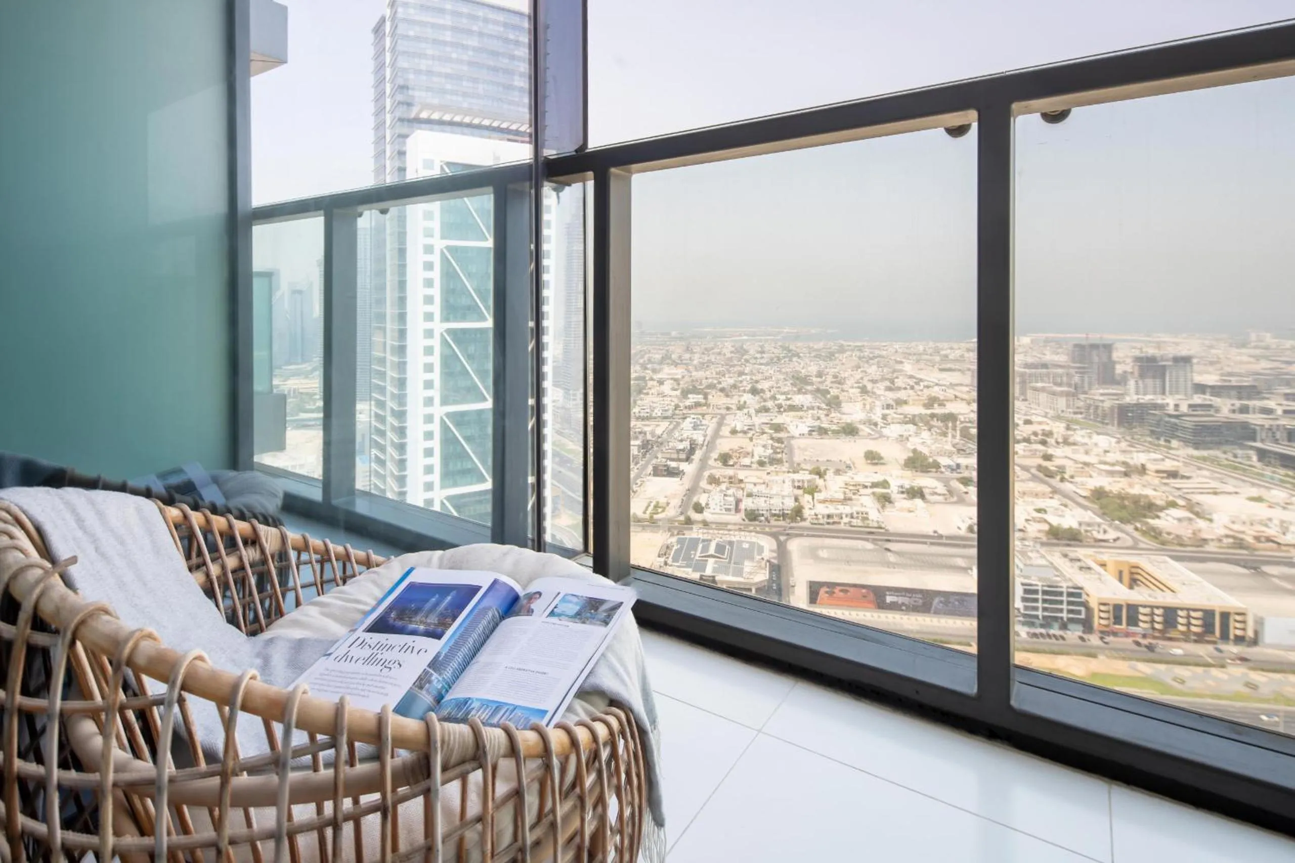 Bed in Frank Porter - Paramount Midtown