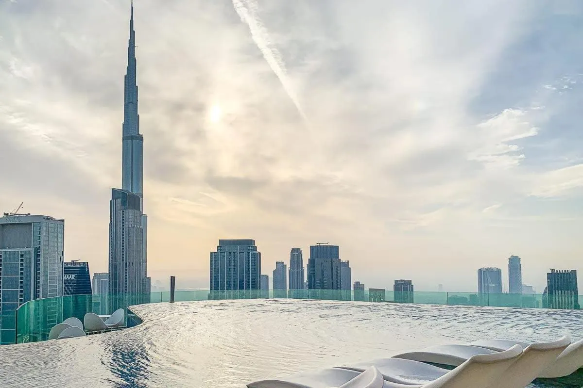 Frank Porter - Paramount Midtown