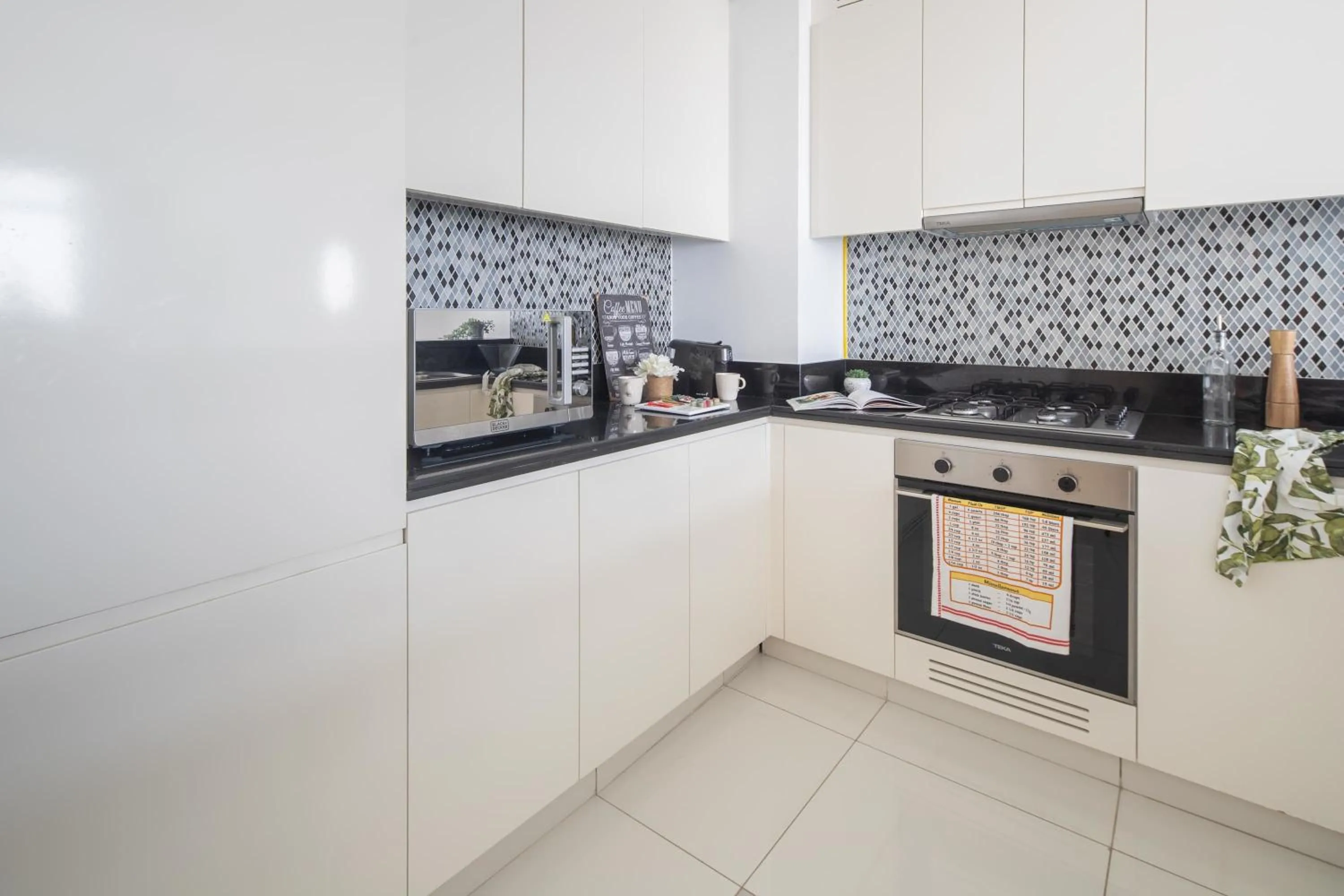 Frank Porter - Paramount Midtown