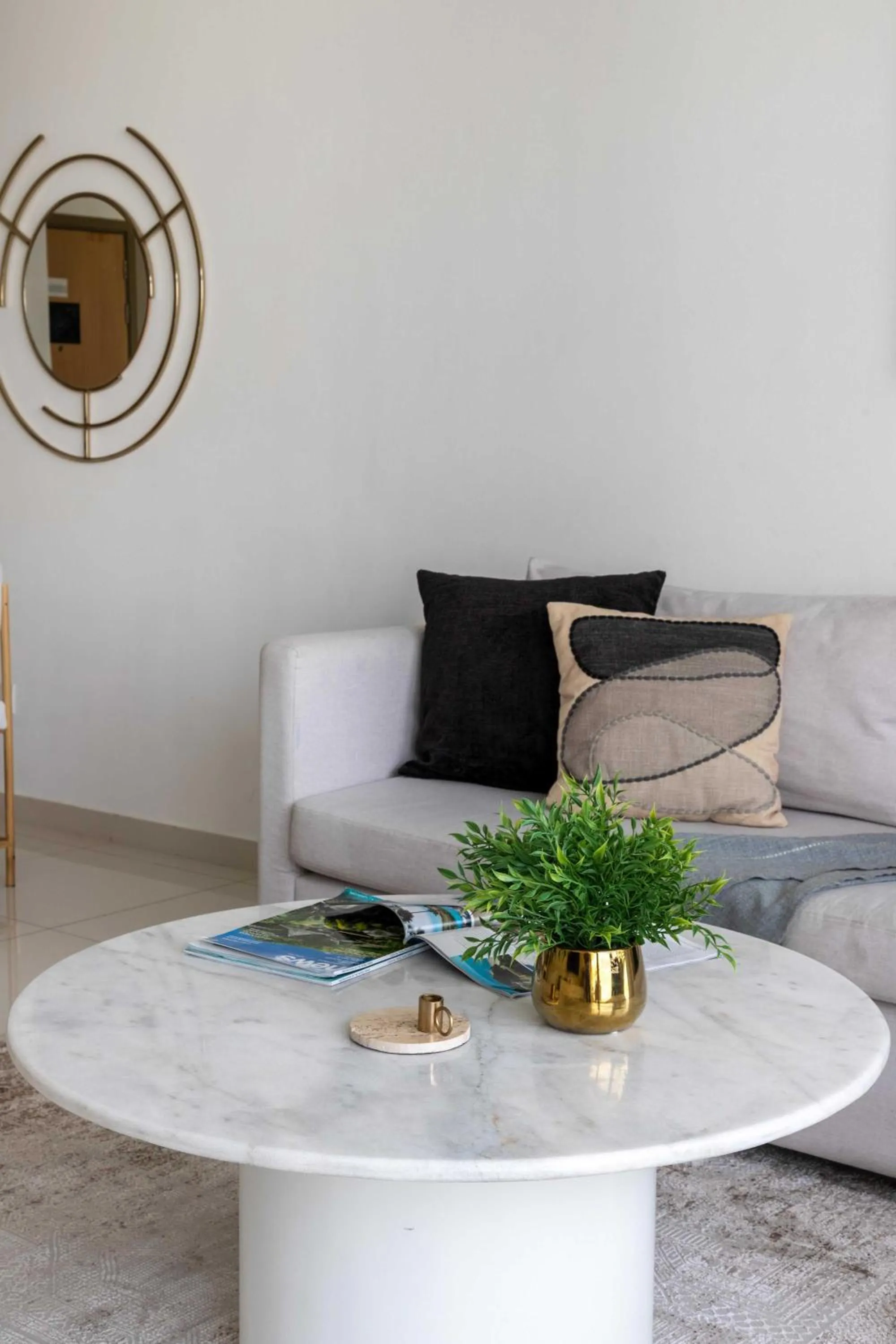 Frank Porter - Paramount Midtown