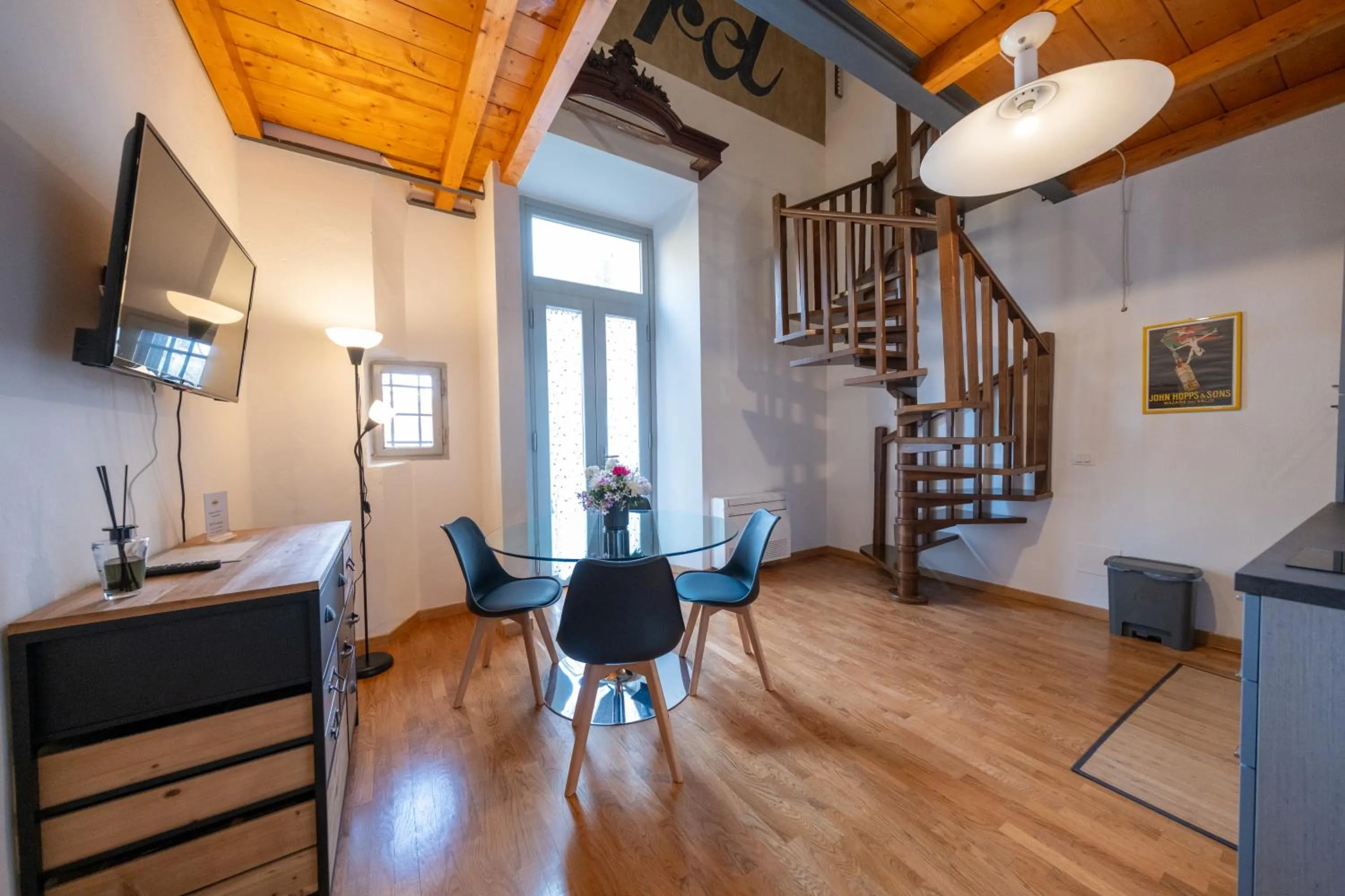 Maisonette in Lungarno Buozzi 7 Apartments
