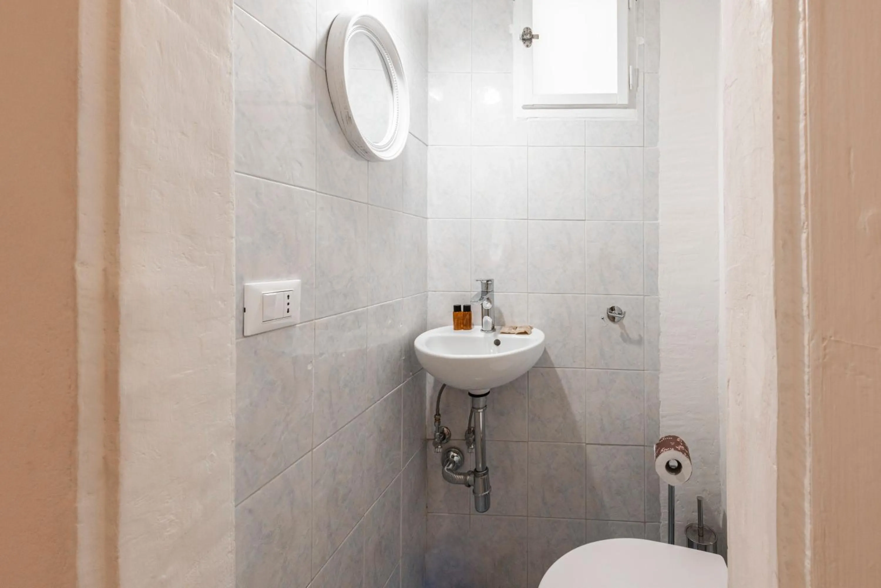 Bathroom in Santa Croce Palace by Mmega