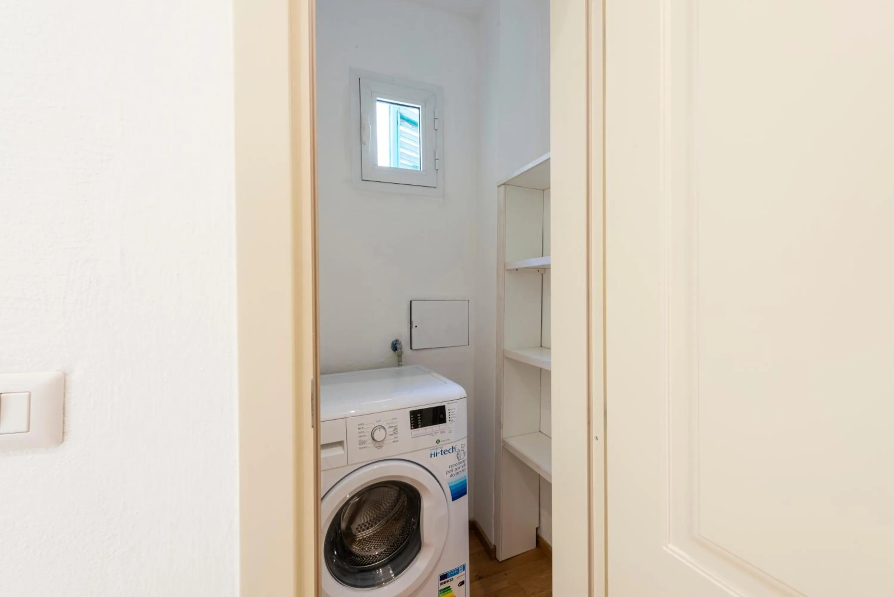Bathroom in Santa Croce Palace by Mmega