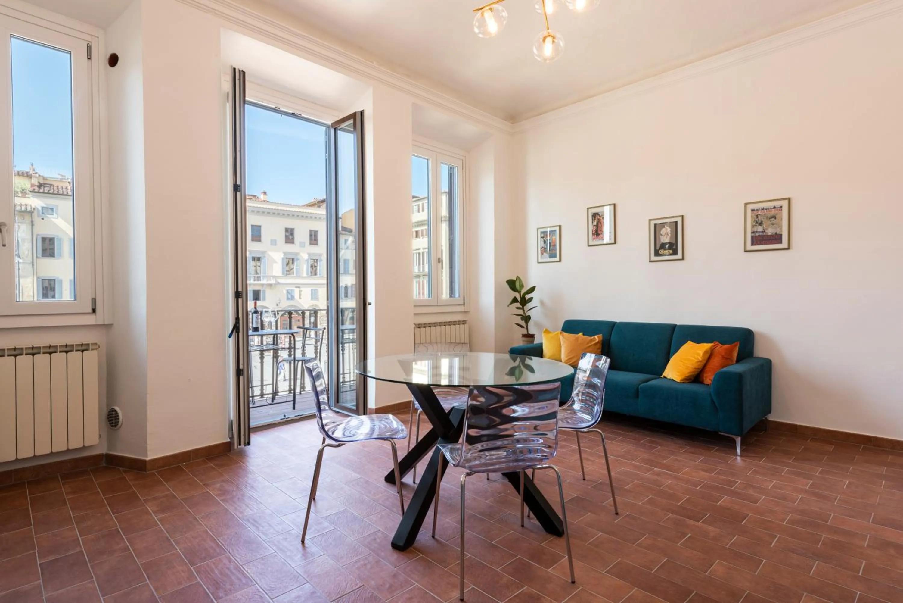 Balcony/Terrace in Santa Croce Palace by Mmega