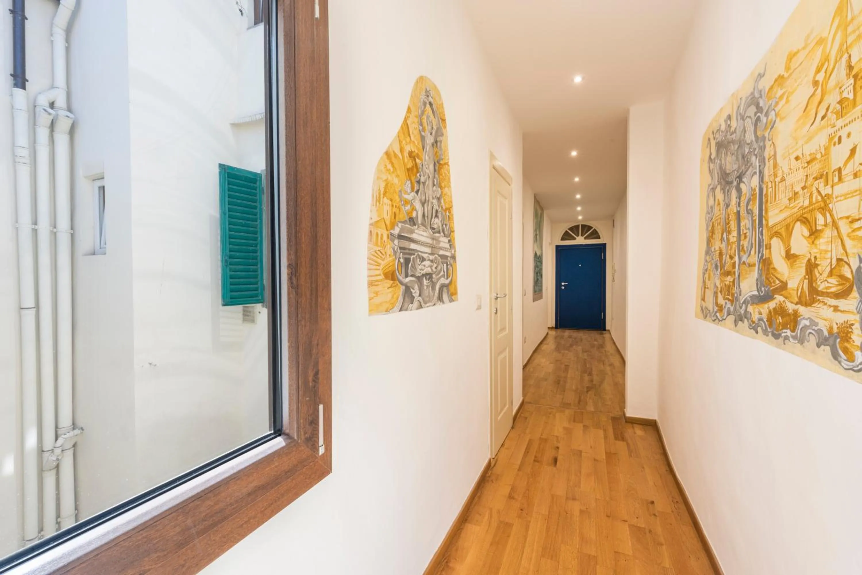 Decorative detail in Santa Croce Palace by Mmega