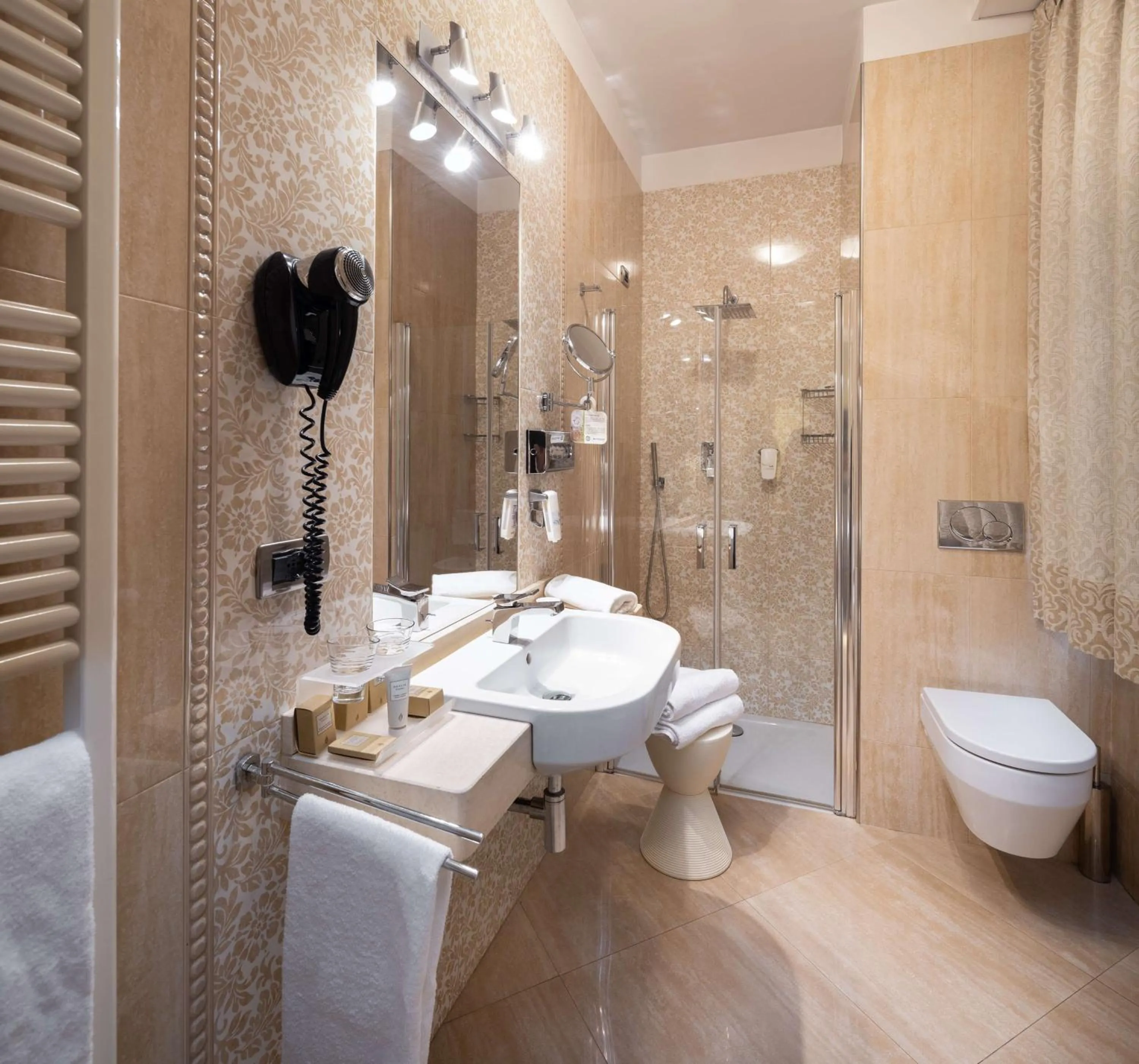 Bathroom in Best Western Plus Hotel Genova