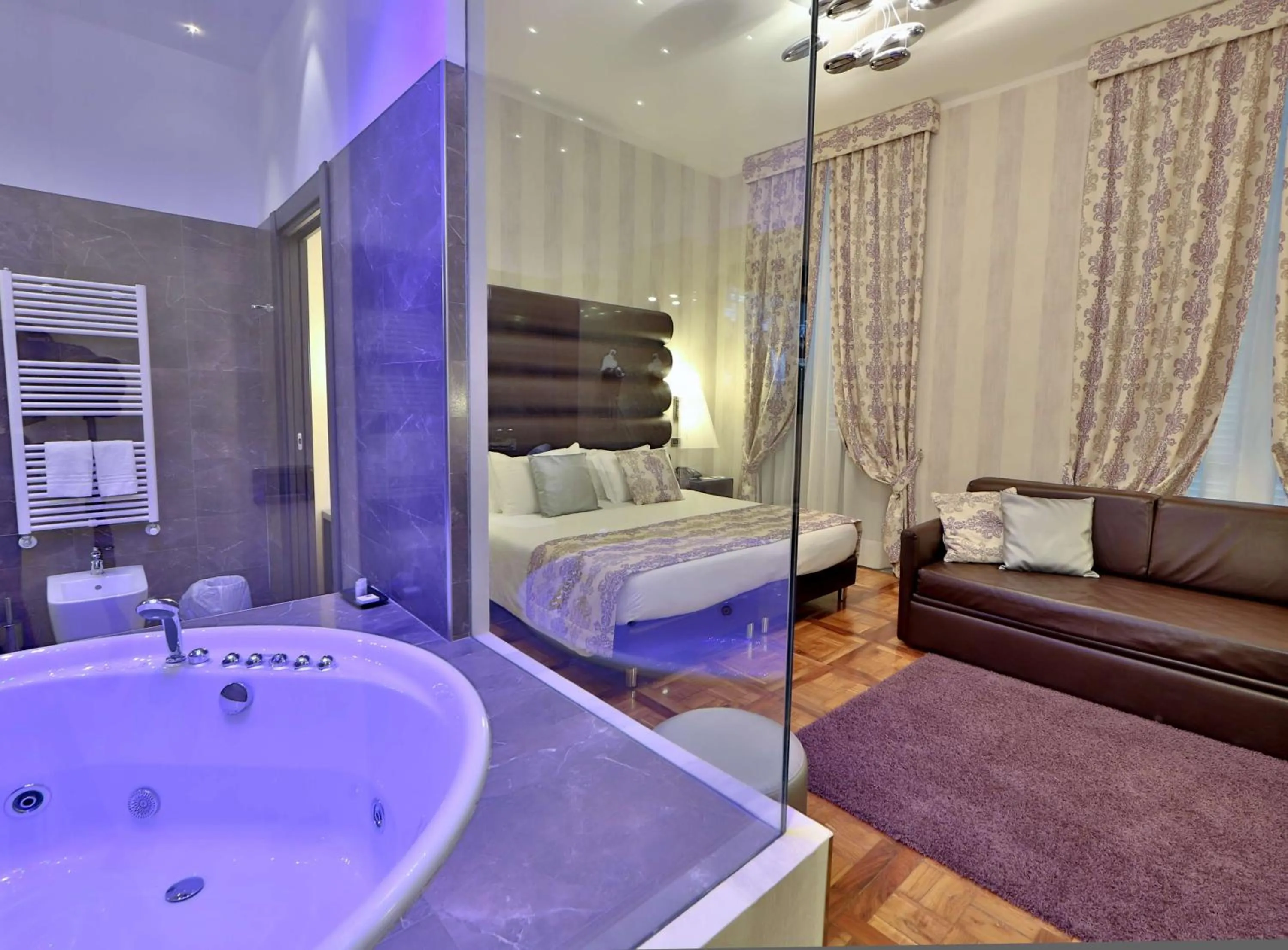 Photo of the whole room, Bed in Best Western Plus Hotel Genova