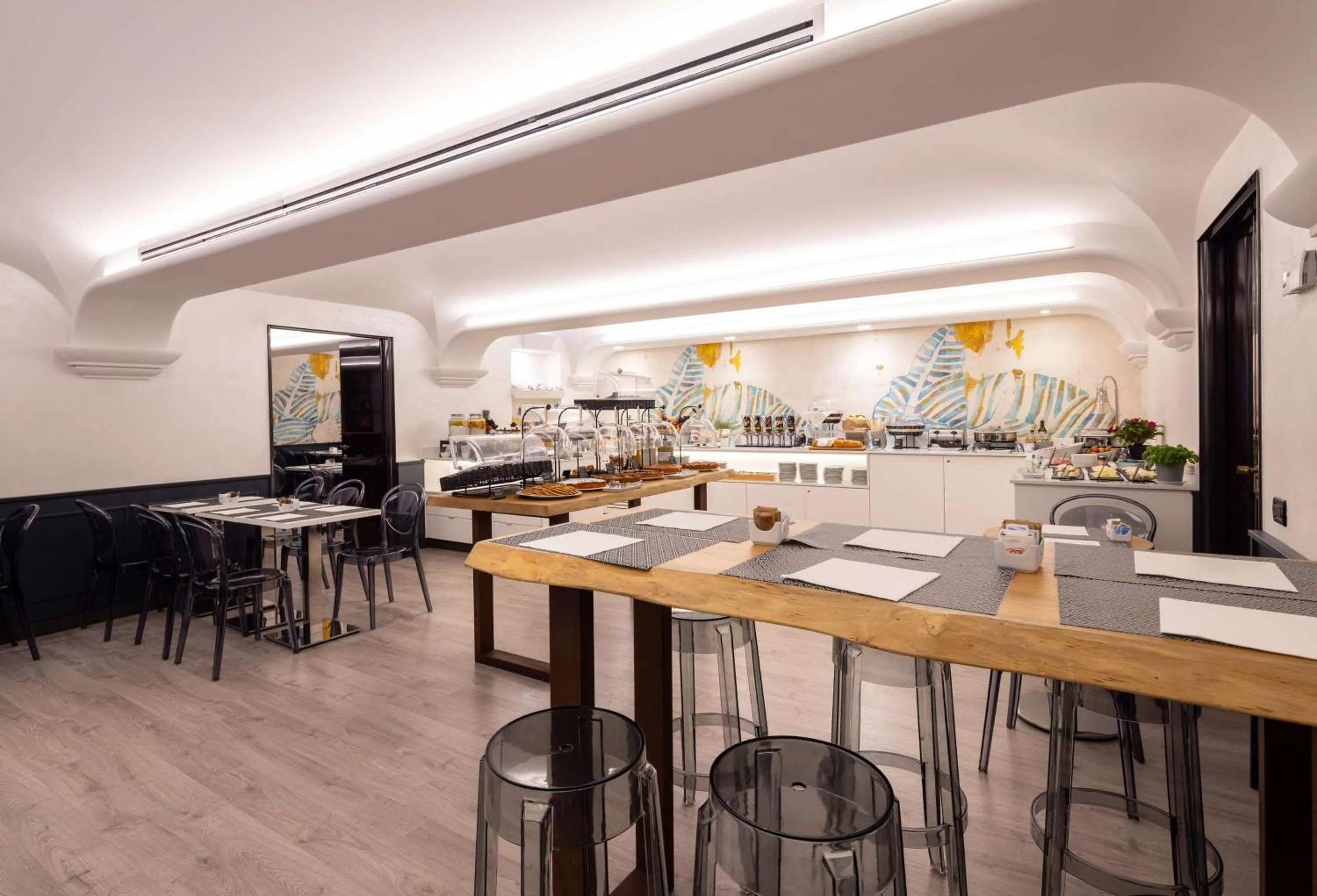 Breakfast in Best Western Plus Hotel Genova