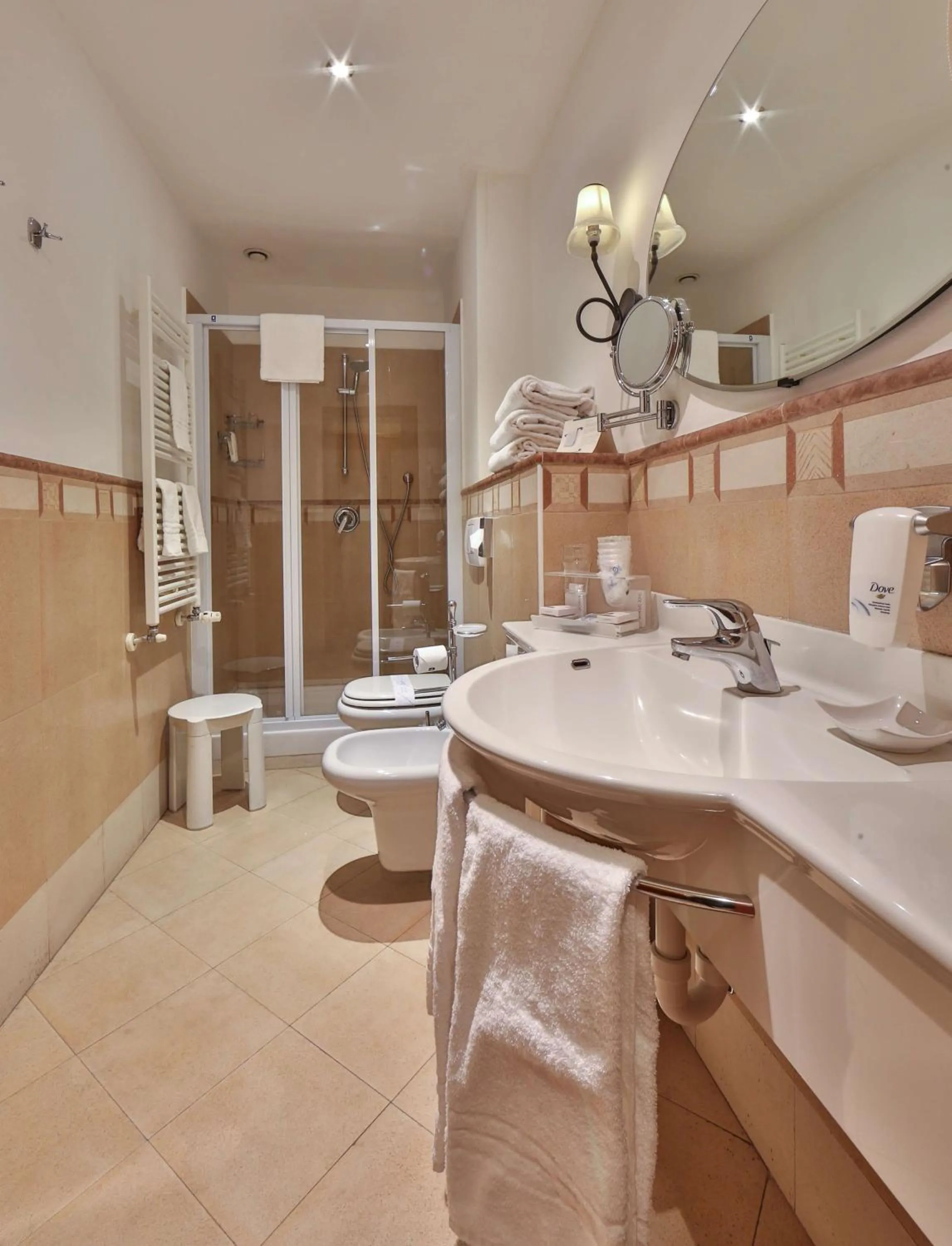 Bathroom in Best Western Plus Hotel Genova