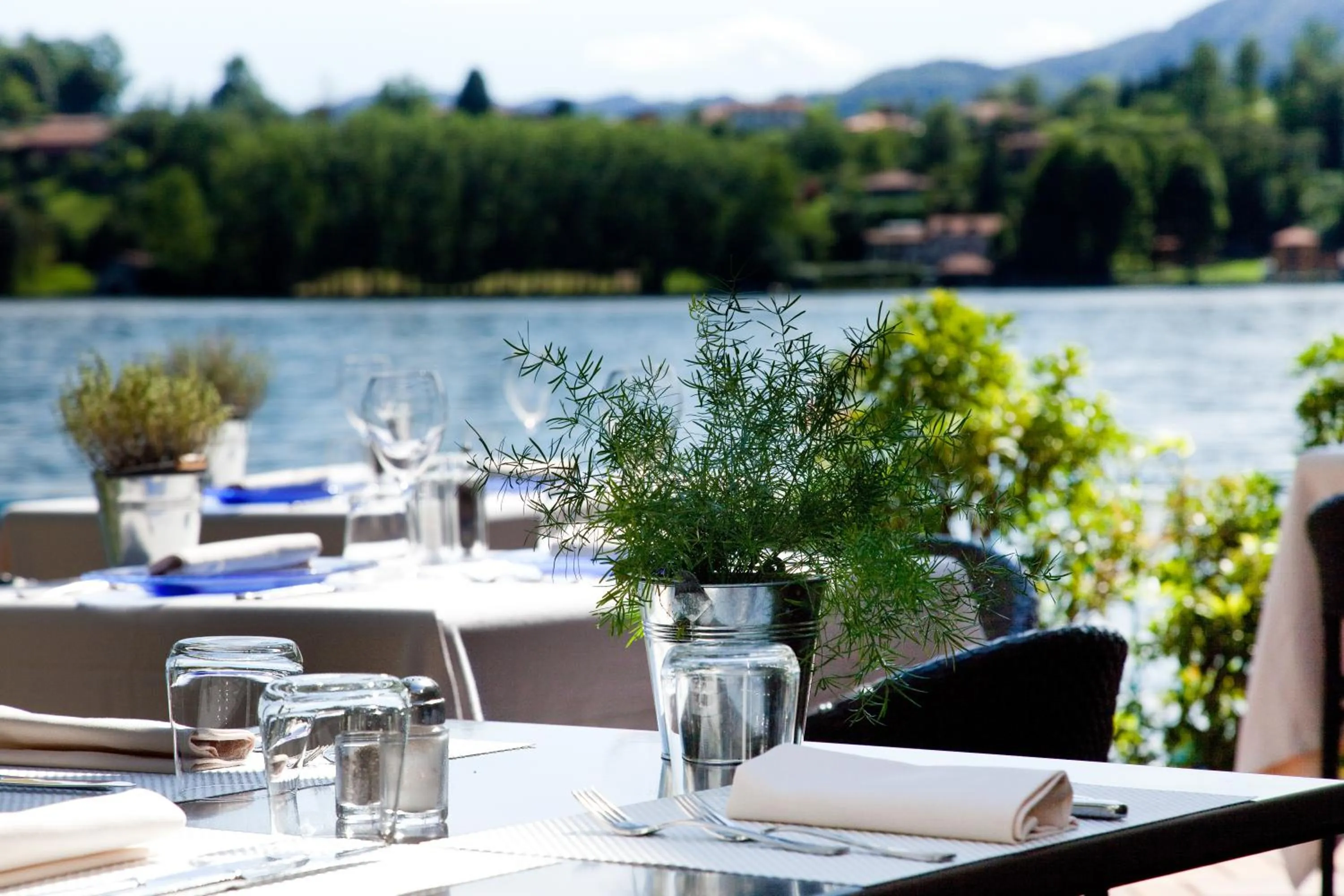 Restaurant/places to eat in Hotel L'Approdo