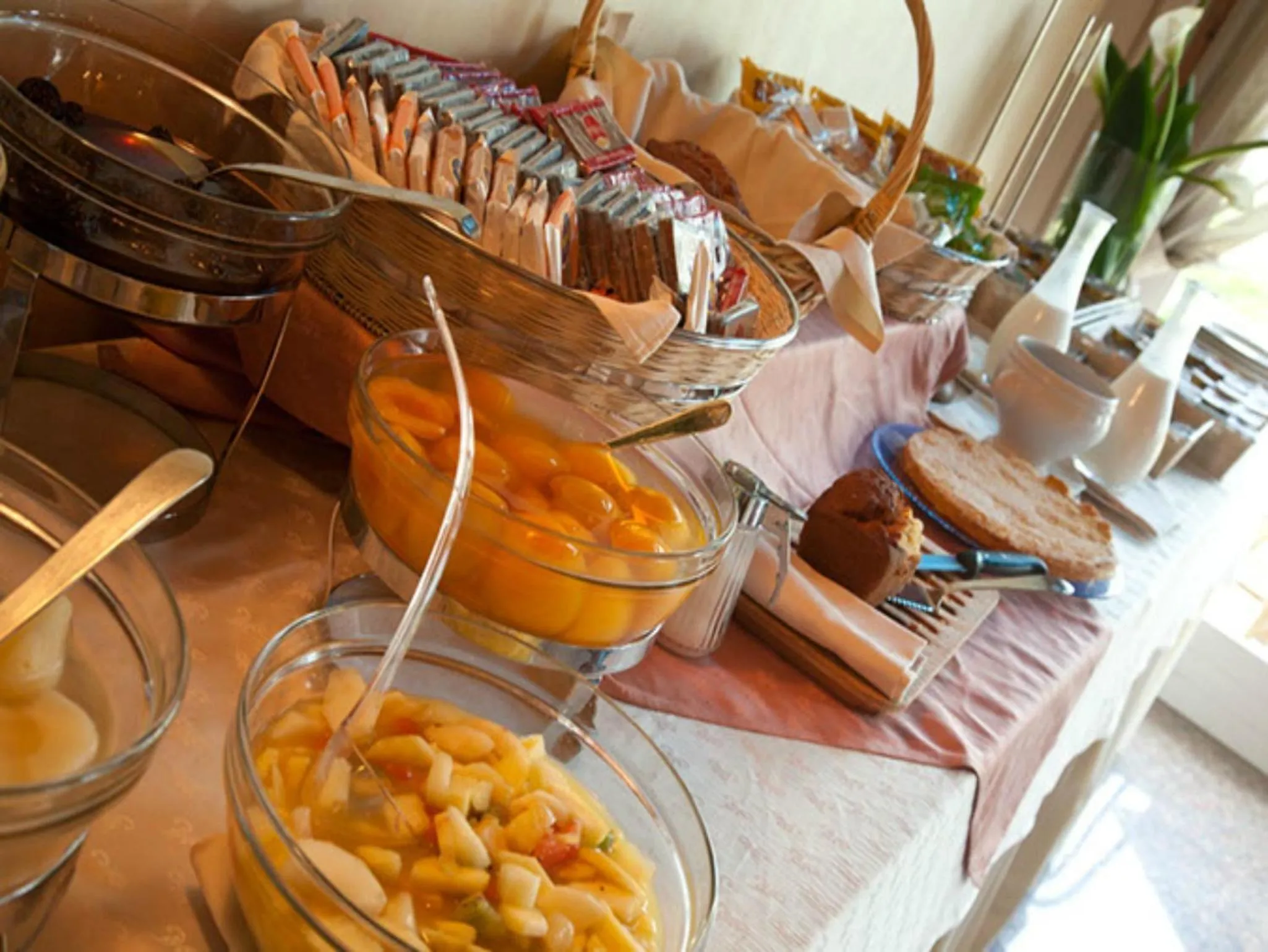 Restaurant/places to eat in Hotel L'Approdo