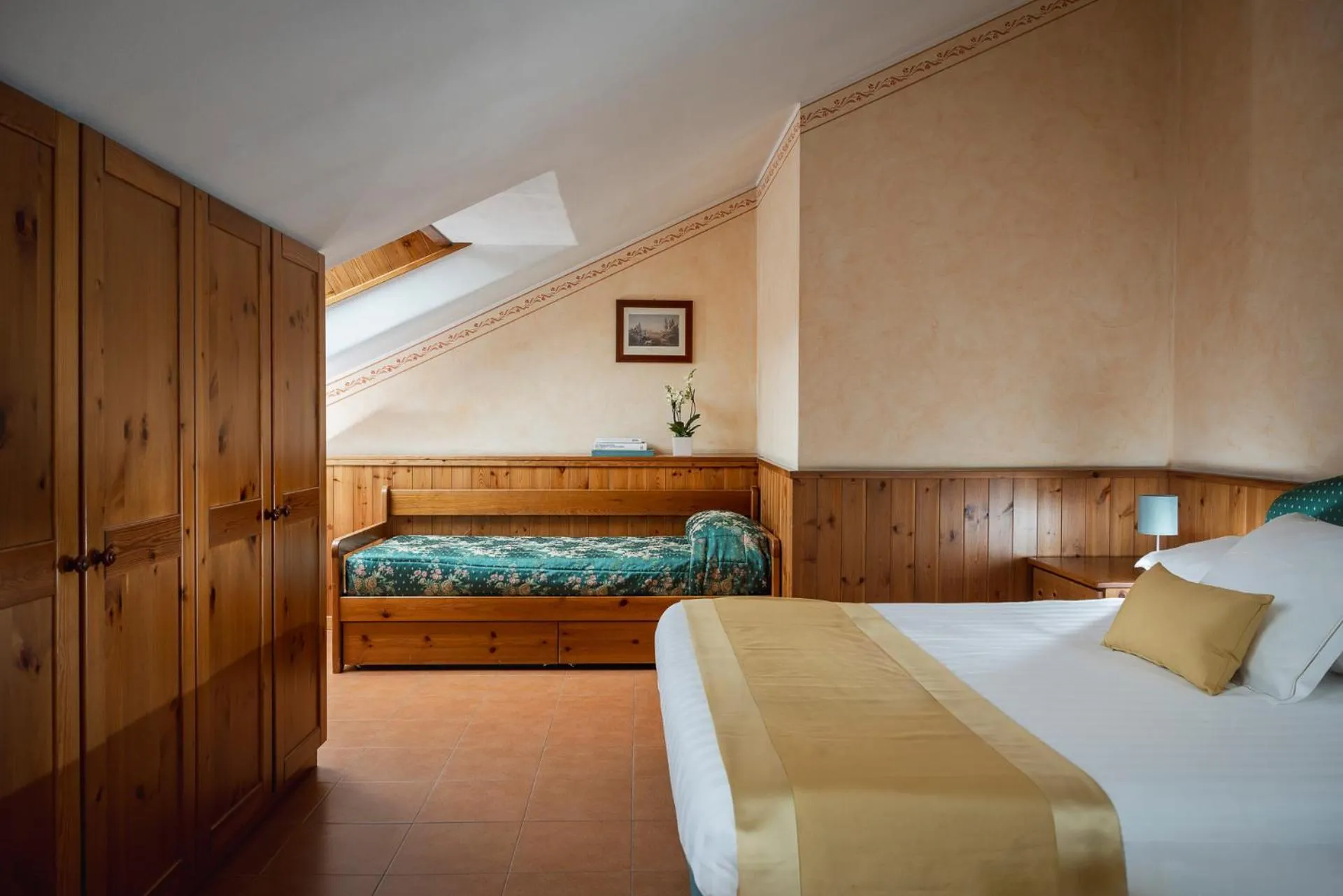 Bed in Hotel Cristallo