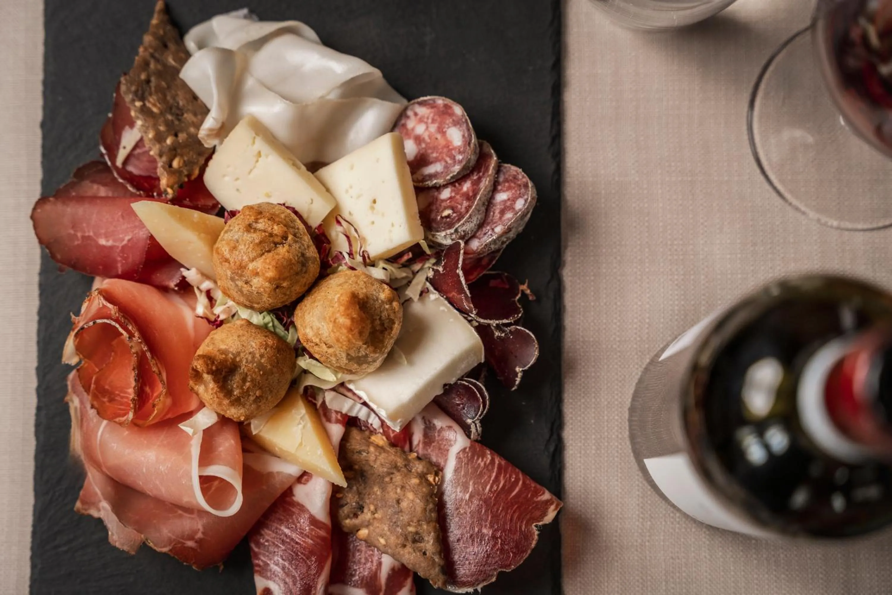 Lounge or bar in Hotel Cristallo