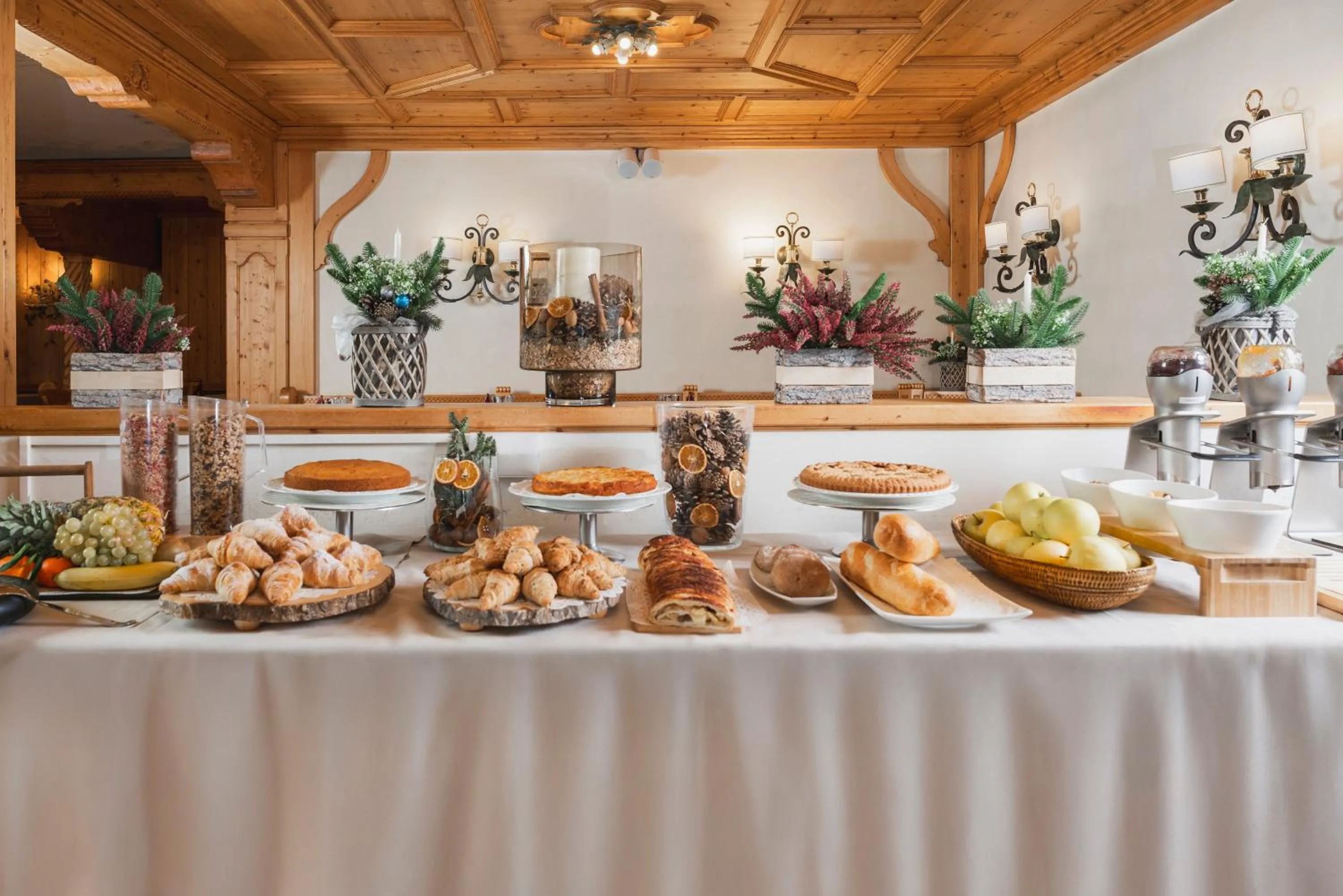 Breakfast in Hotel Cristallo