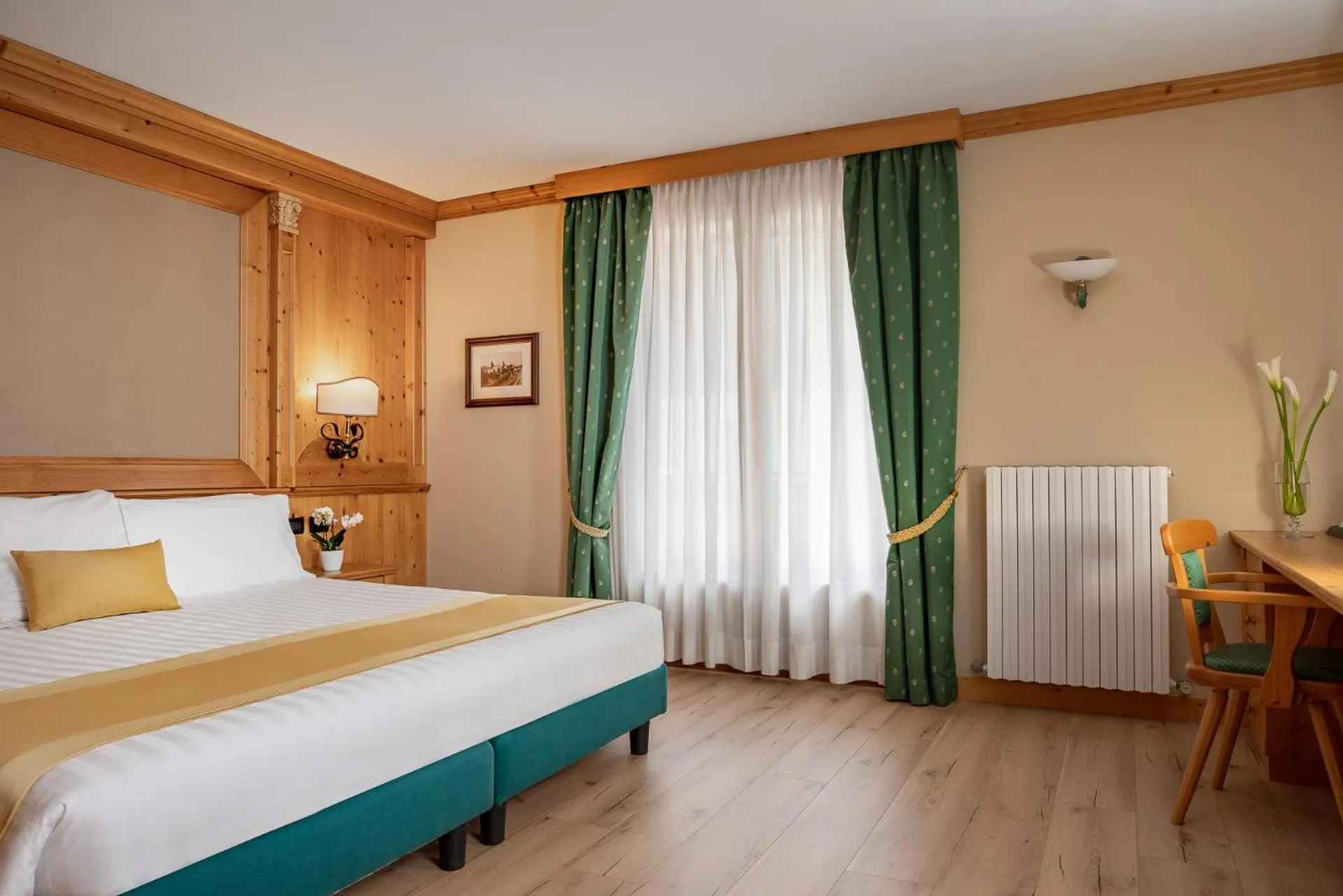 Bed in Hotel Cristallo