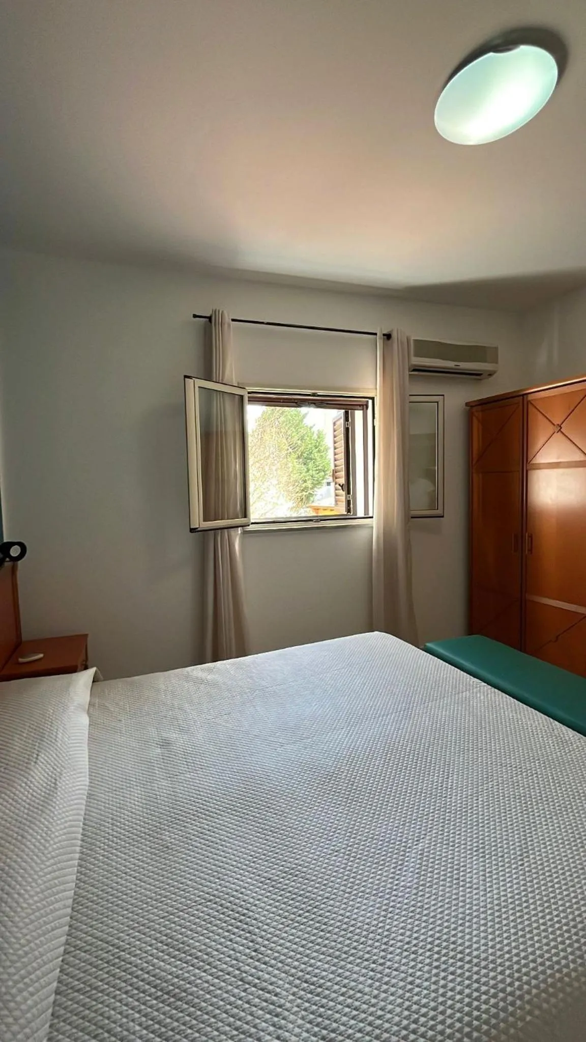 Bed in Hotel d'Orleans