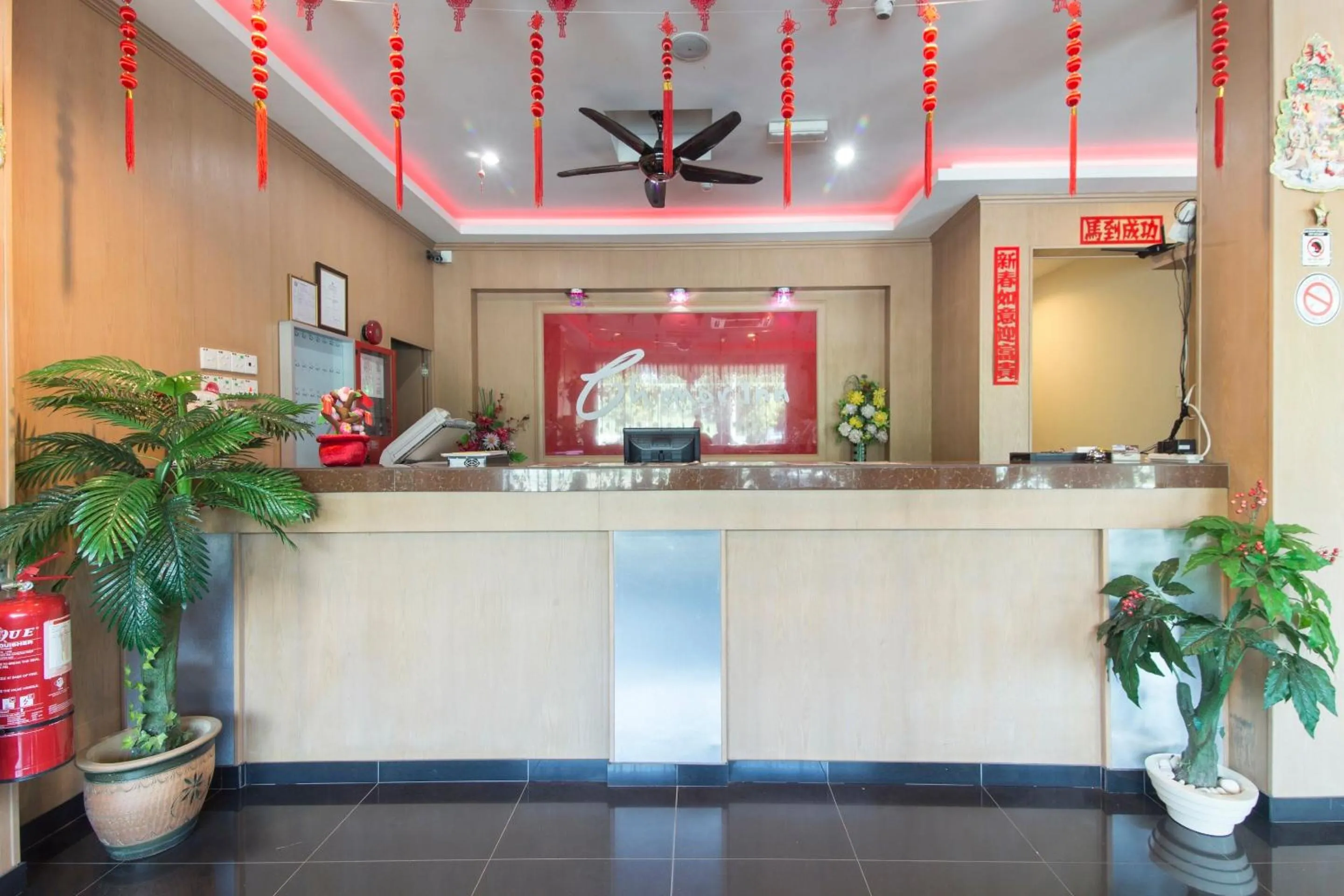 Lobby or reception in Chemor Inn