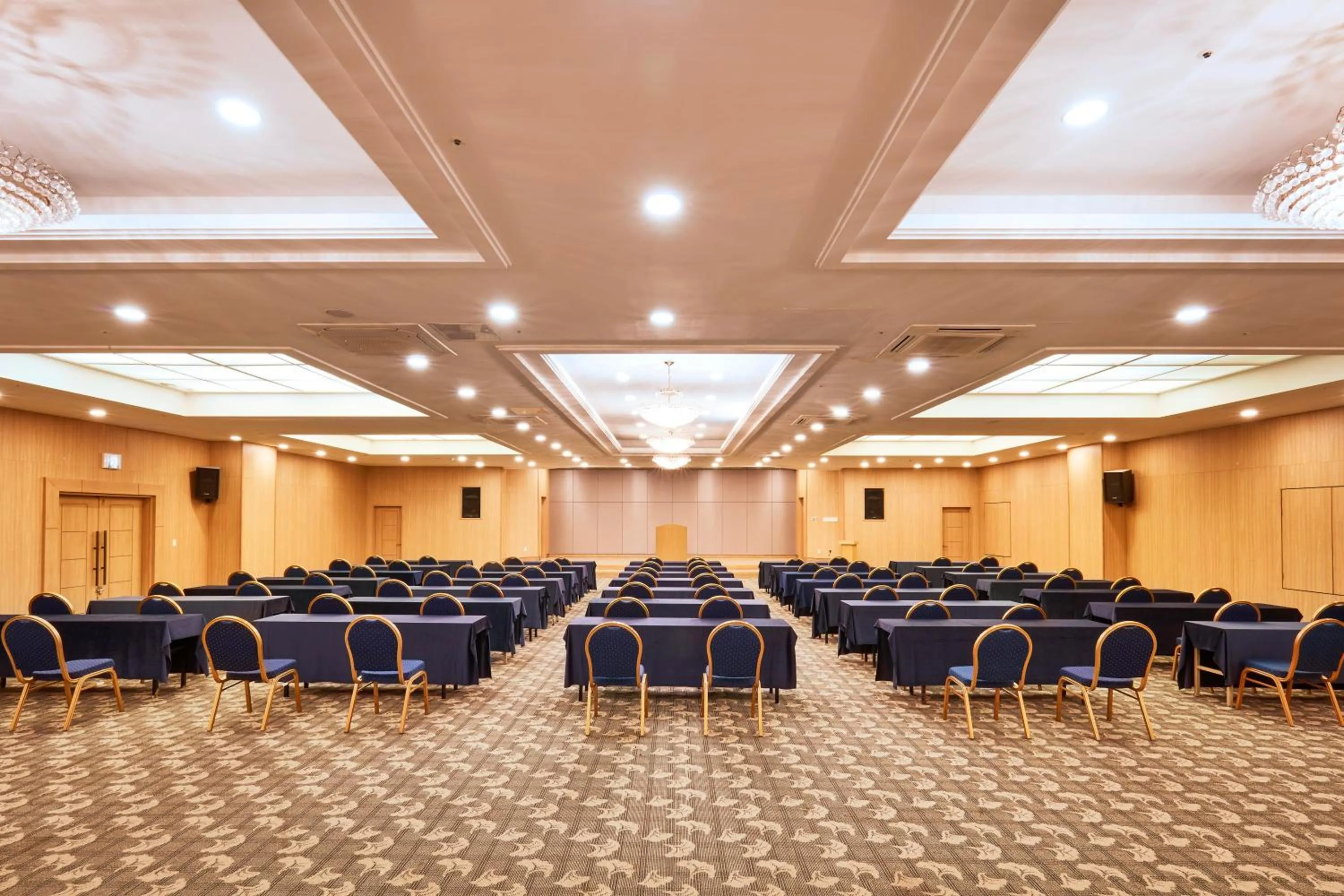Meeting/conference room in Kumho Tongyeong Marina Resort