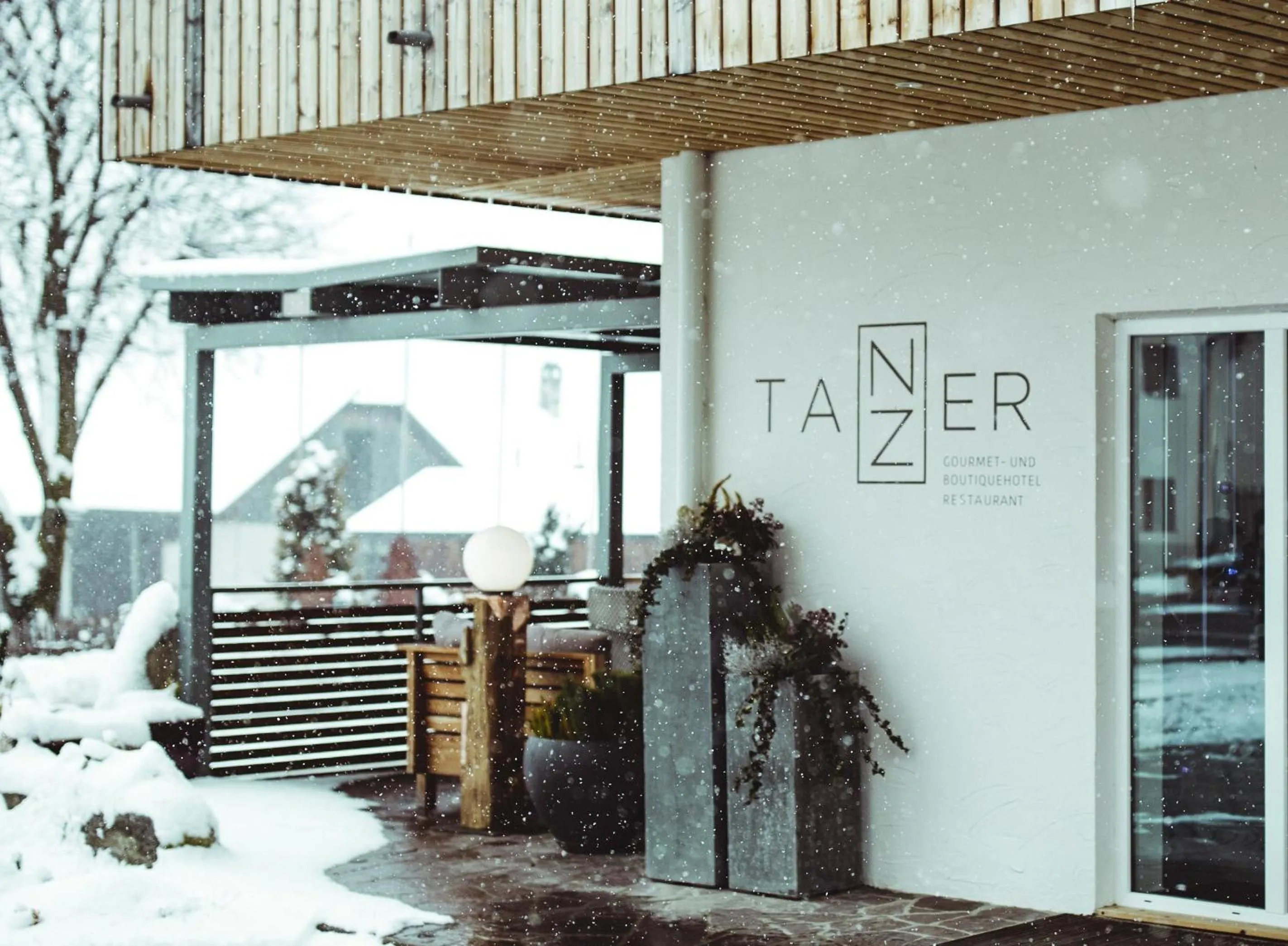 Facade/entrance in Gourmet - Boutique Hotel Tanzer