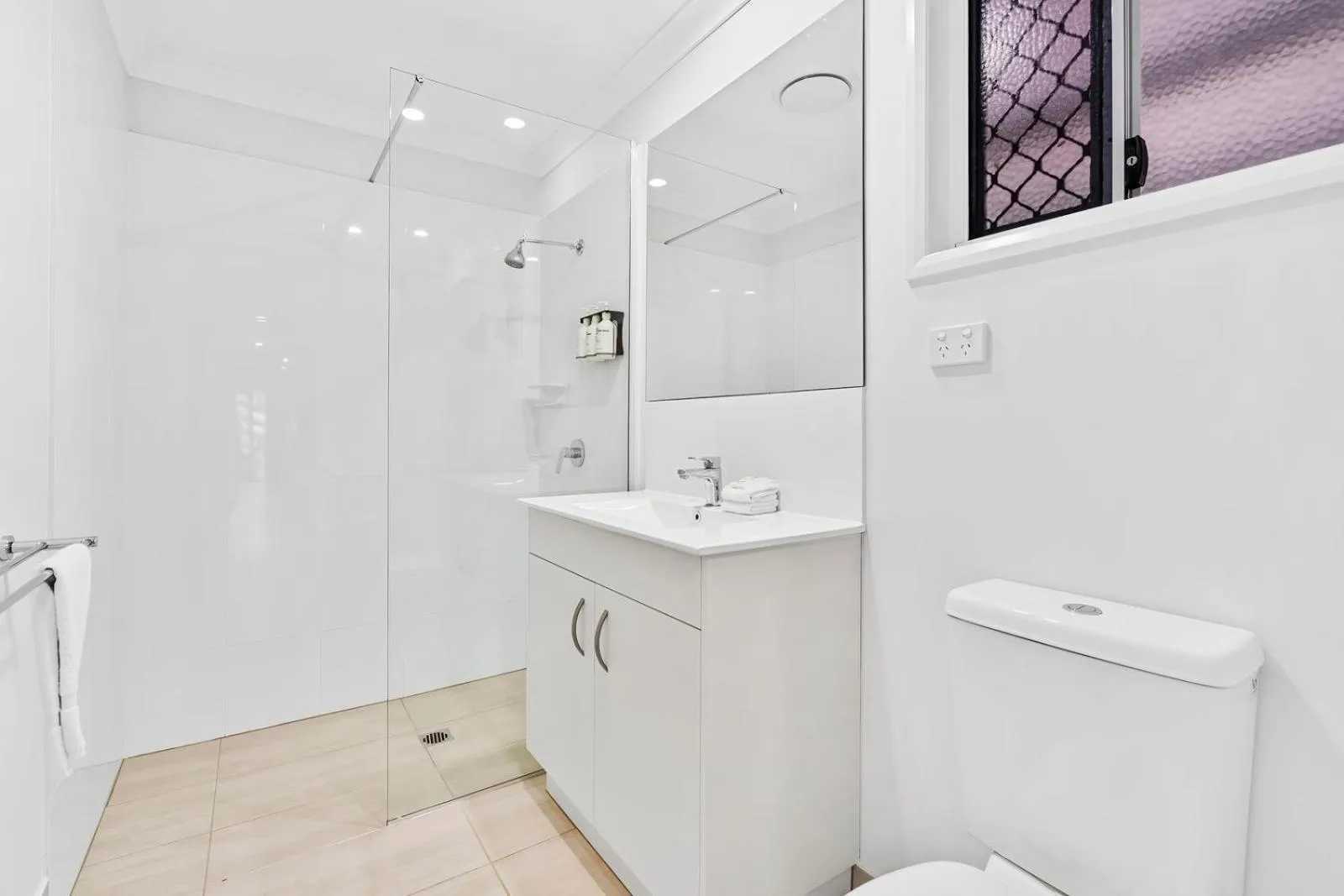 Bathroom in Ingenia Holidays Noosa