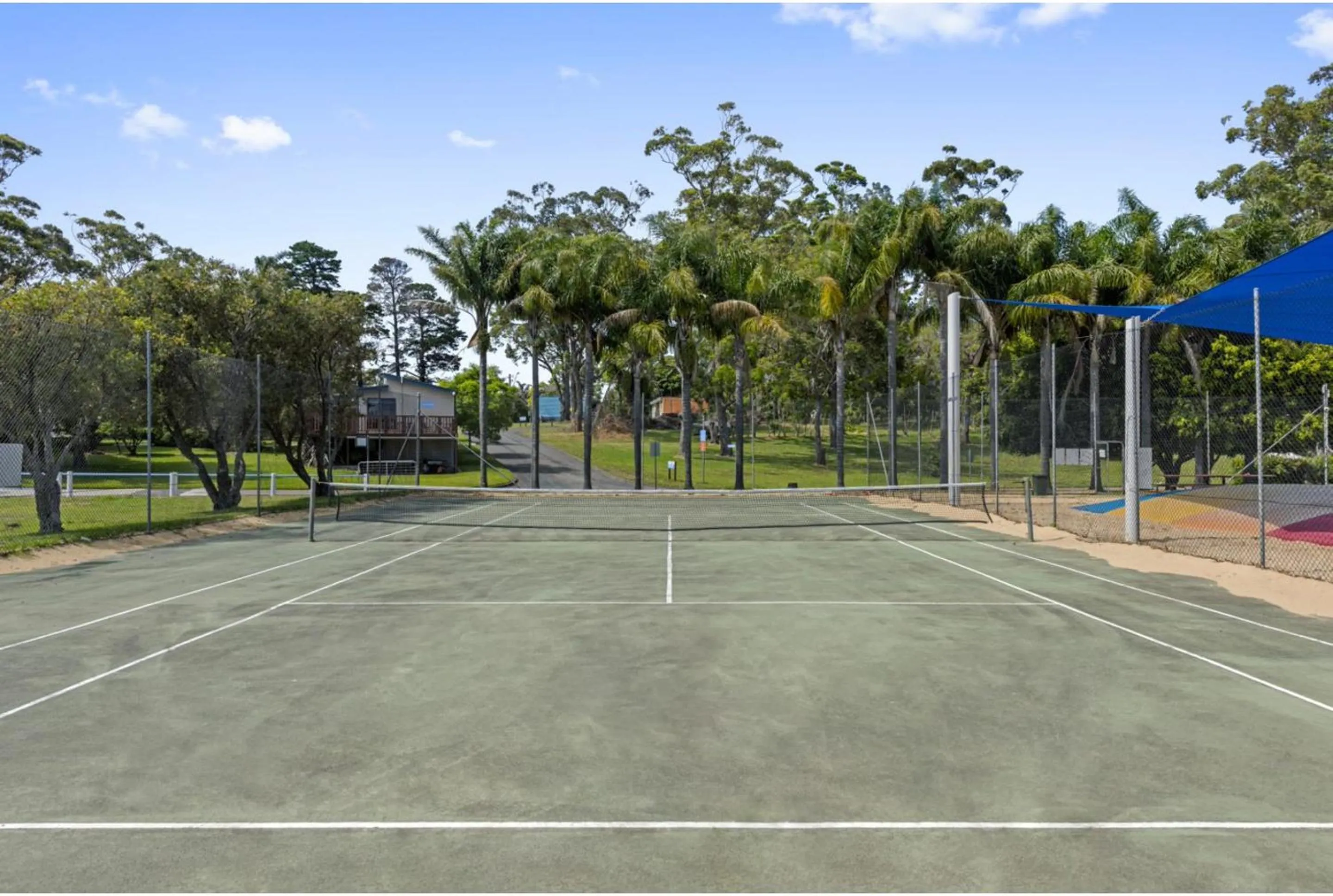 Tennis court in Discovery Parks - Burrill Lake, Ulladulla