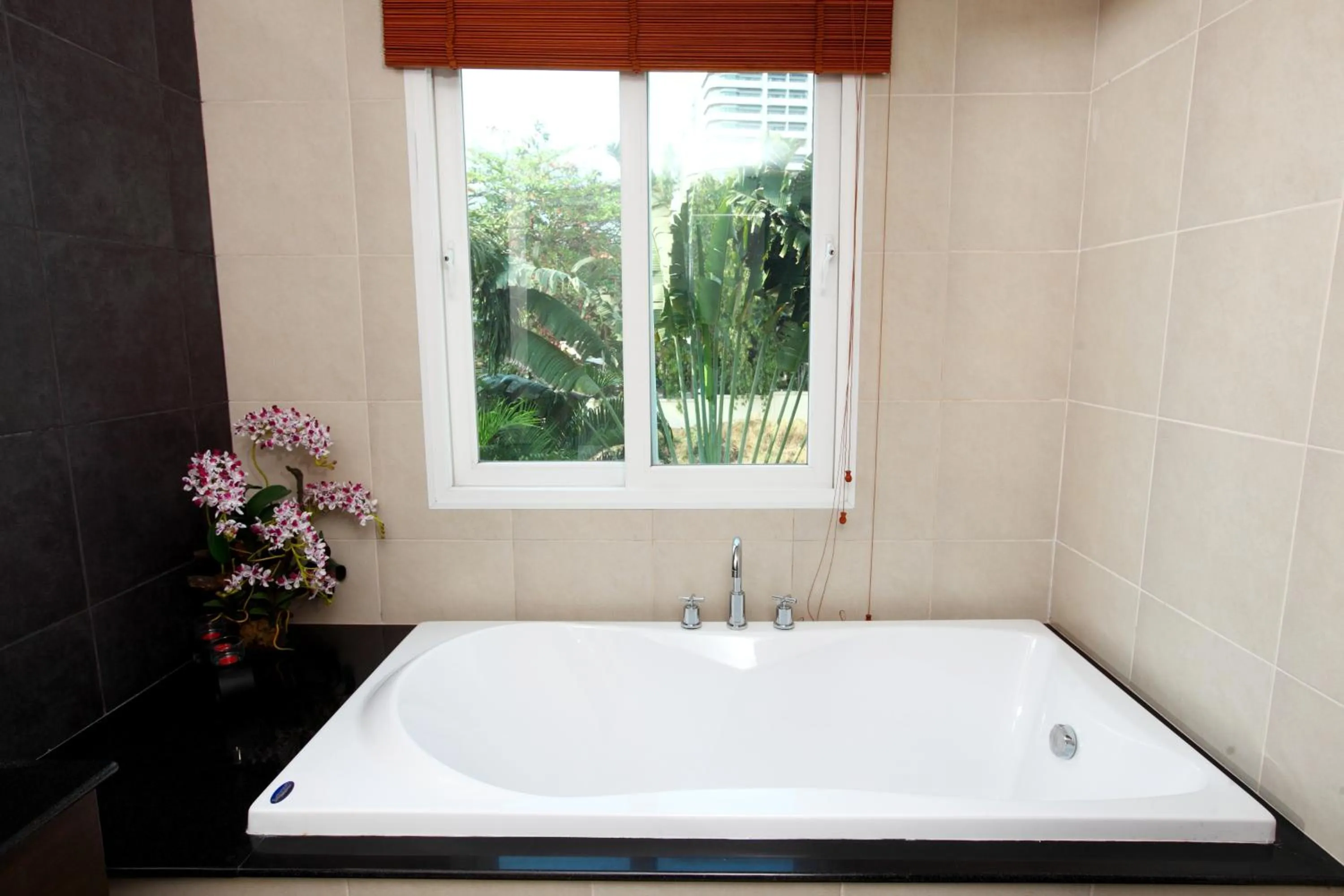 Bathroom in Hidden Palm Pool Villas