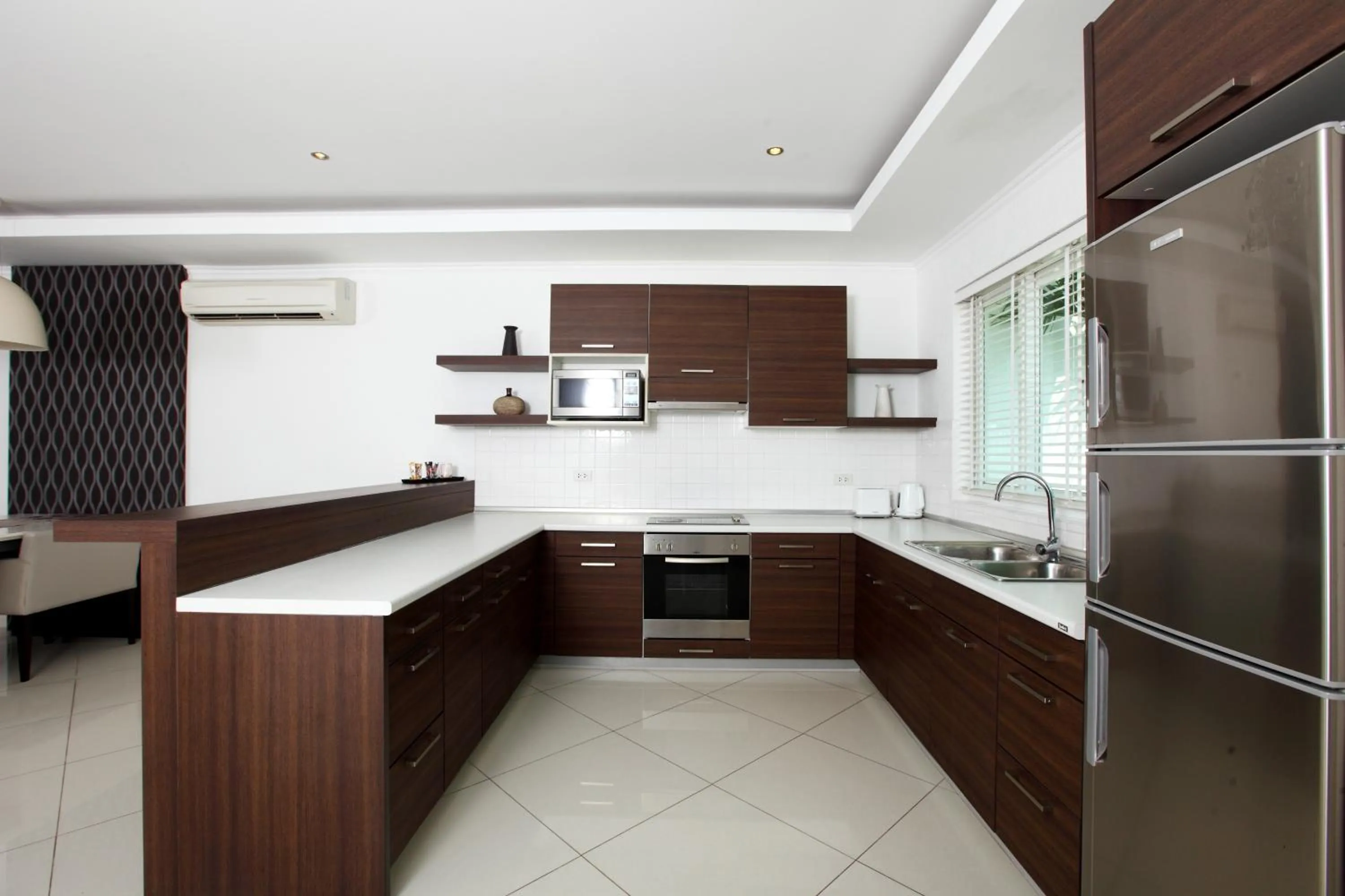 Coffee/tea facilities in Hidden Palm Pool Villas