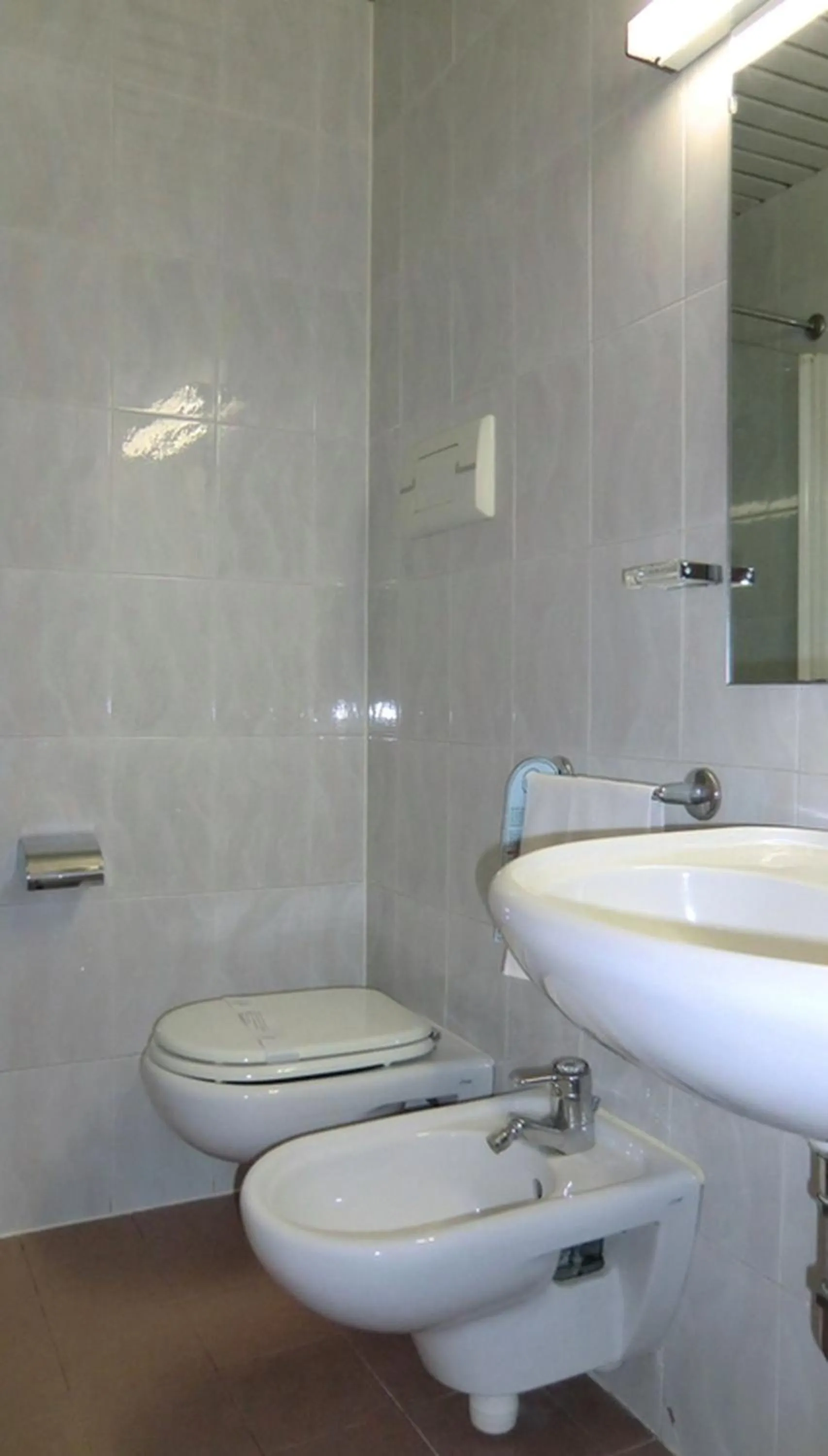 Toilet in Hotel Giardino