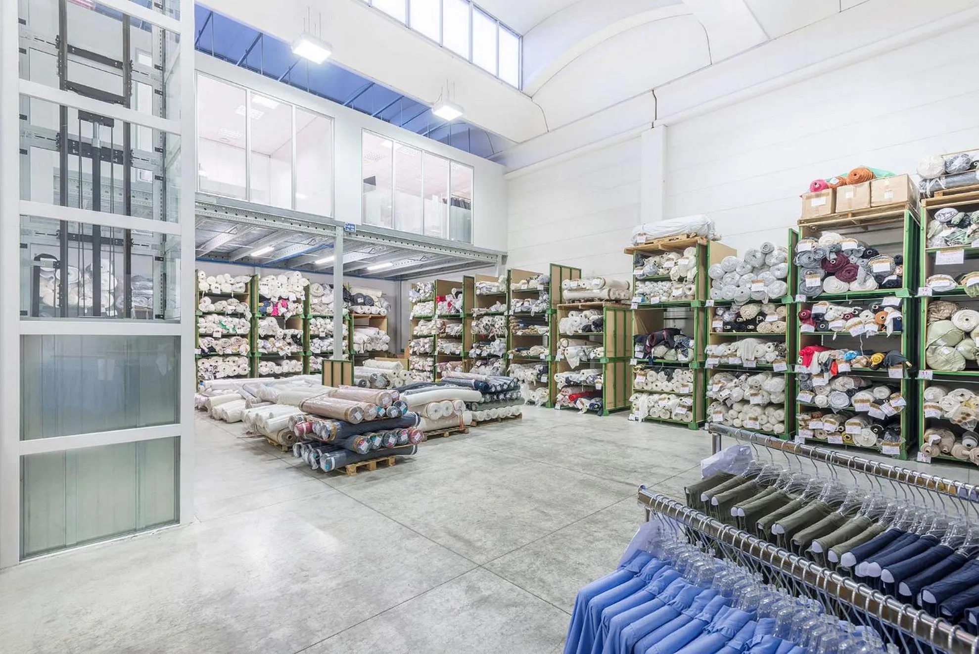 Shopping Area in Hotel Giardino