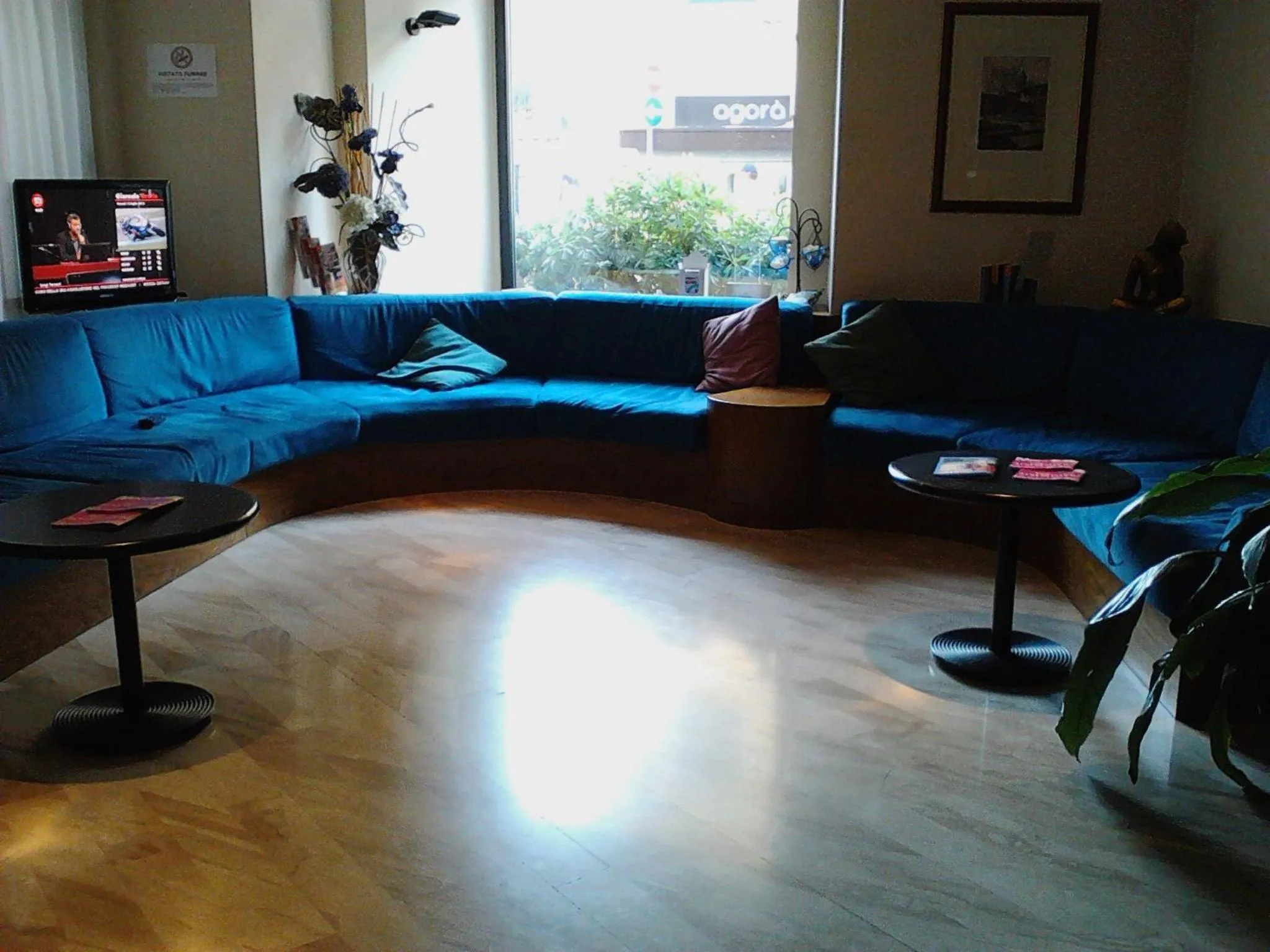 Shower in Hotel Giardino