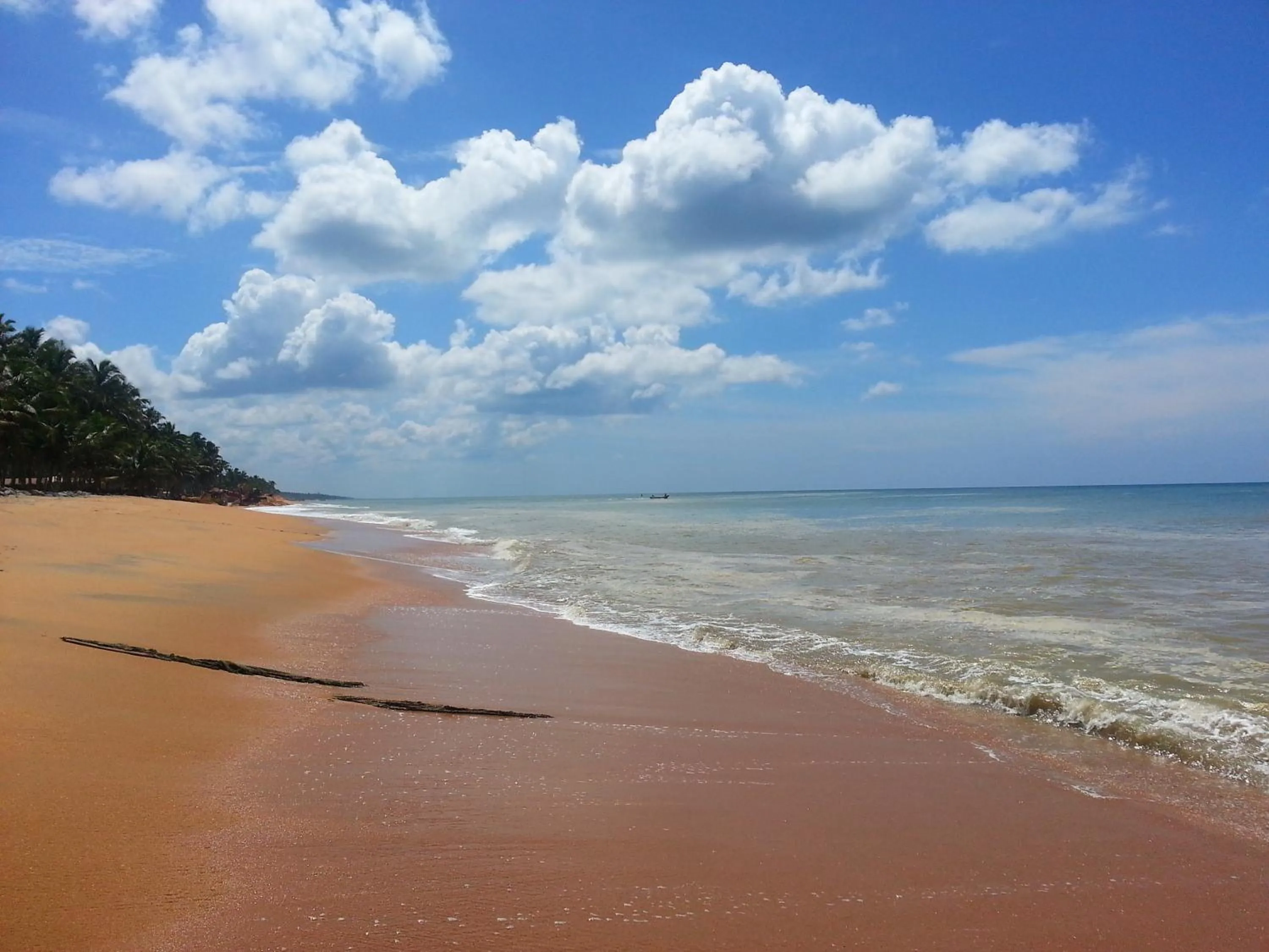 Beach in Amagi Beach – Secluded Slice of Paradise
