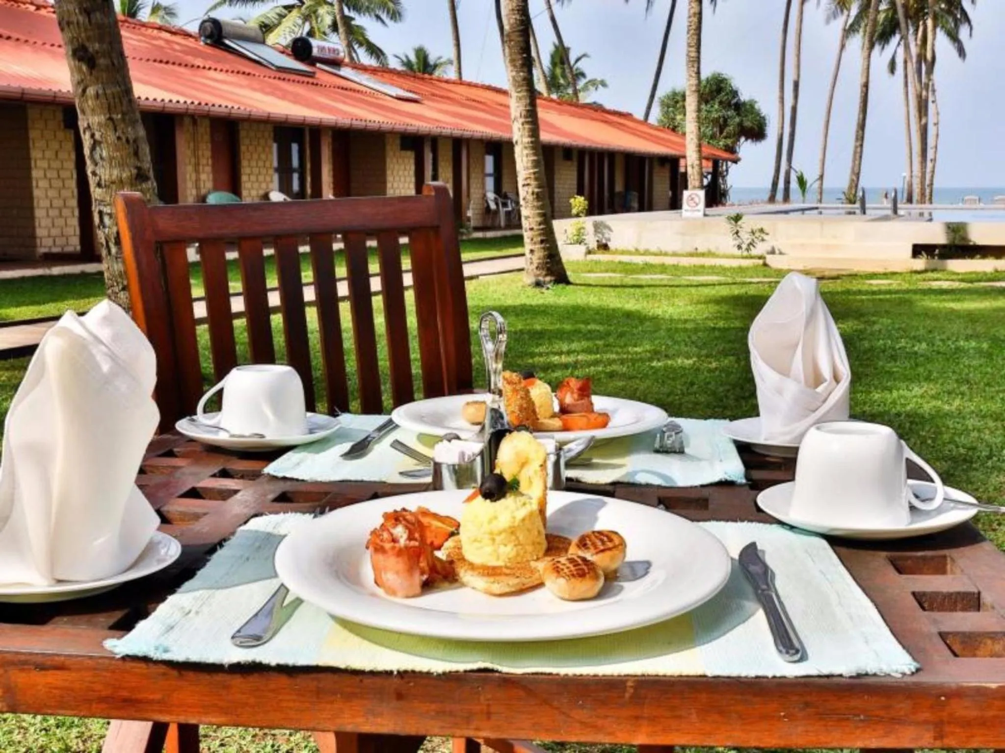 Continental breakfast in Amagi Beach – Secluded Slice of Paradise