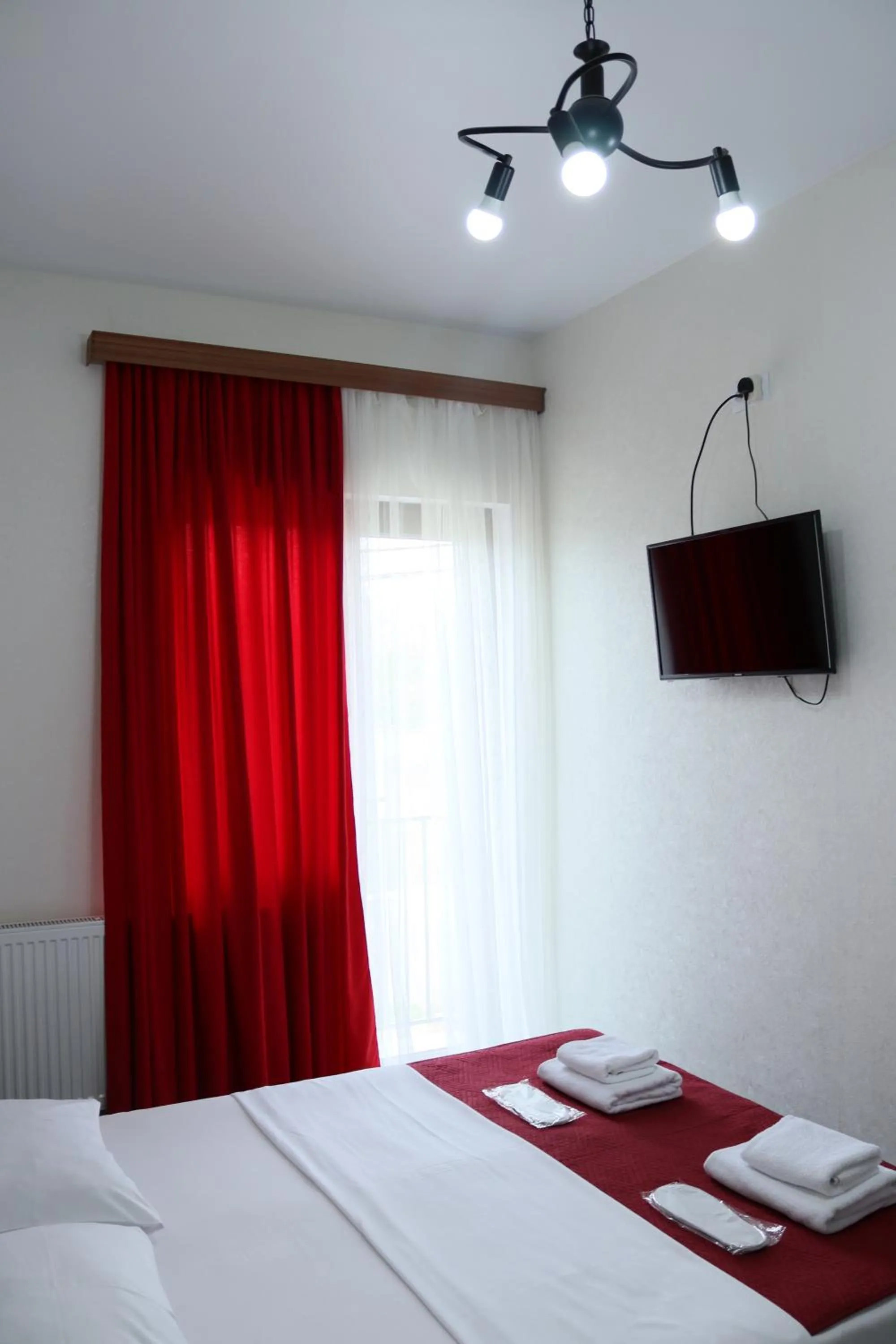 Bed in Hotel West Face