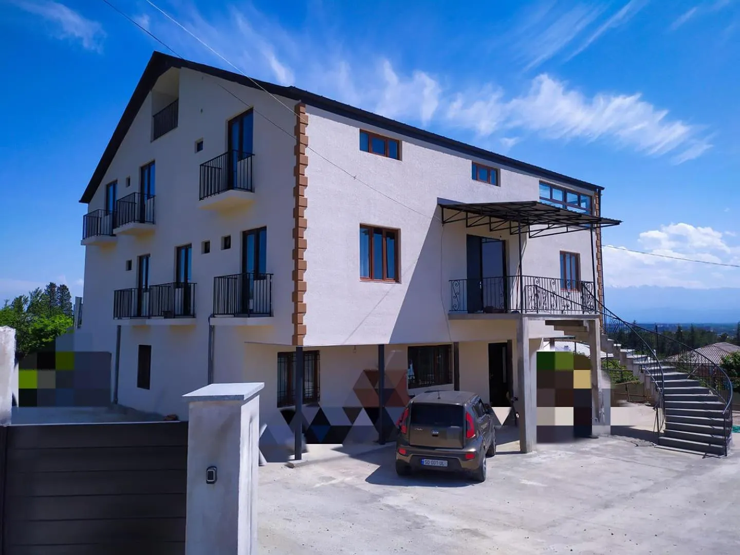 Property building in Hotel West Face