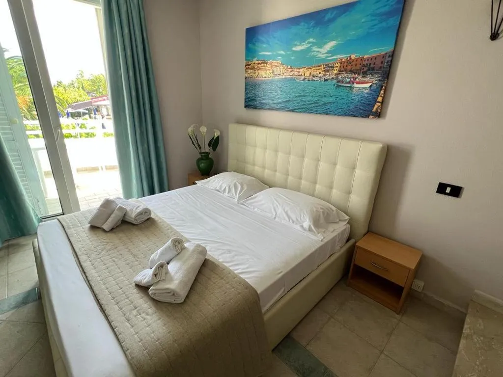 Bed in Hotel La Buca Del Gatto