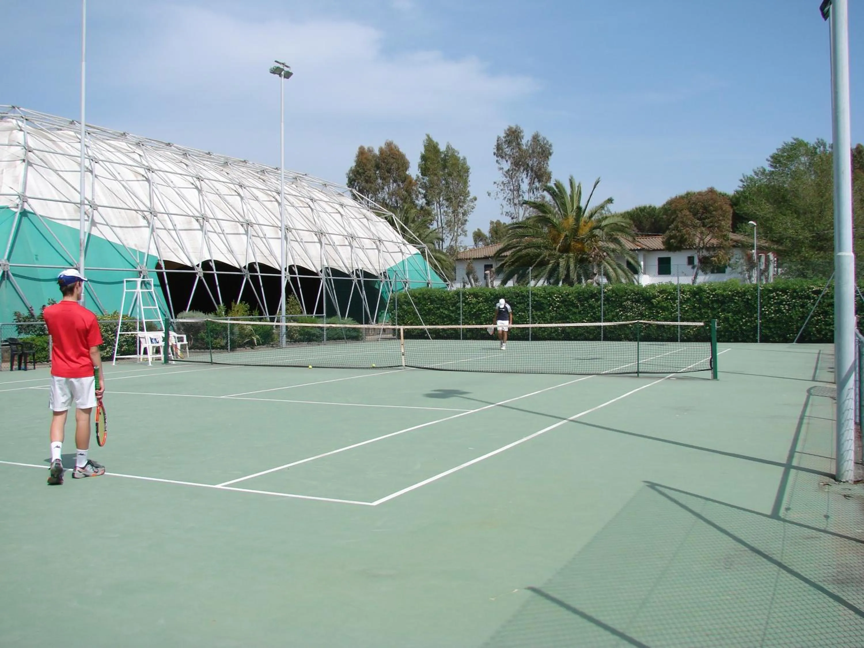 Tennis court in Hotel La Buca Del Gatto