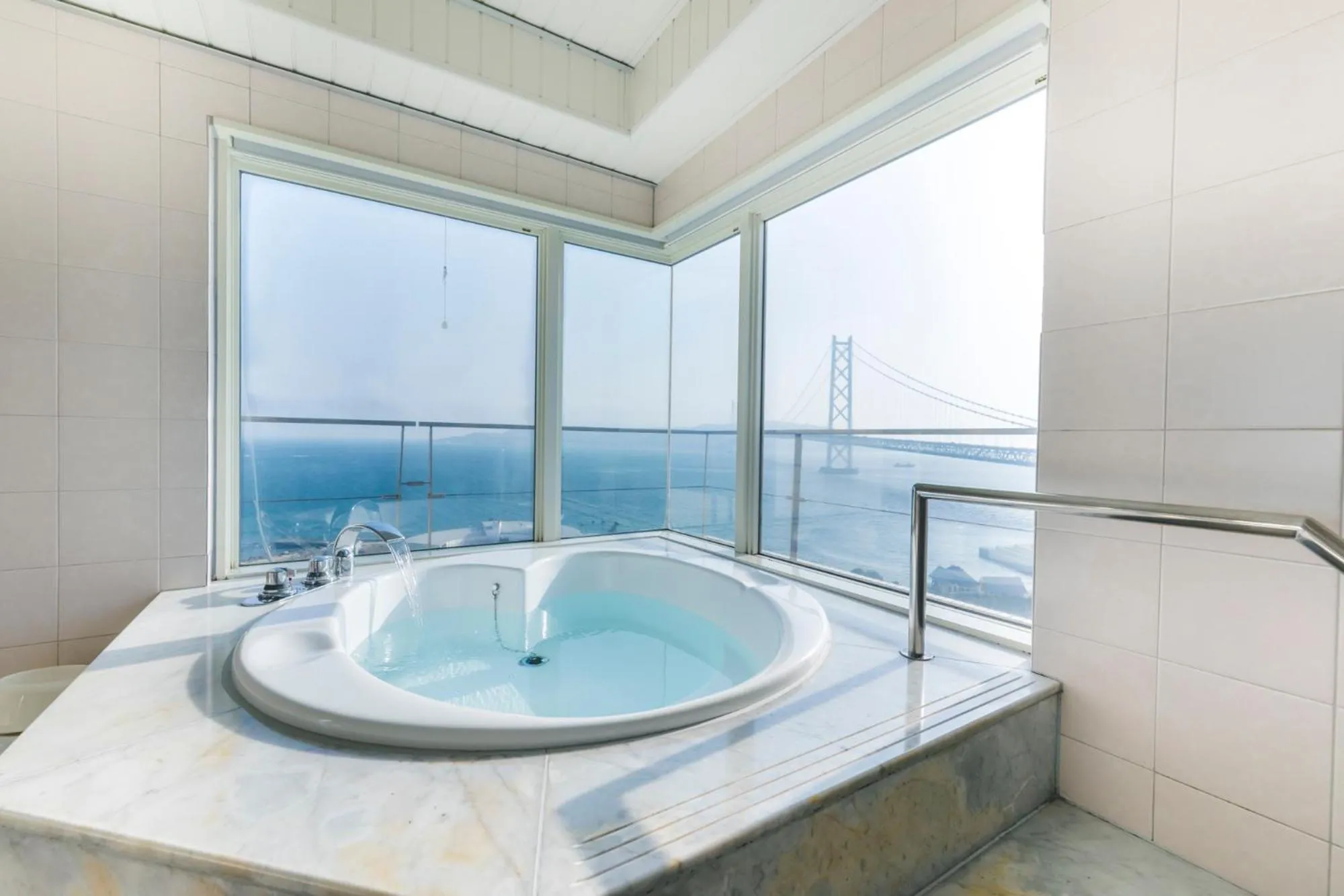 Bathroom in Seaside Hotel Maiko Villa Kobe