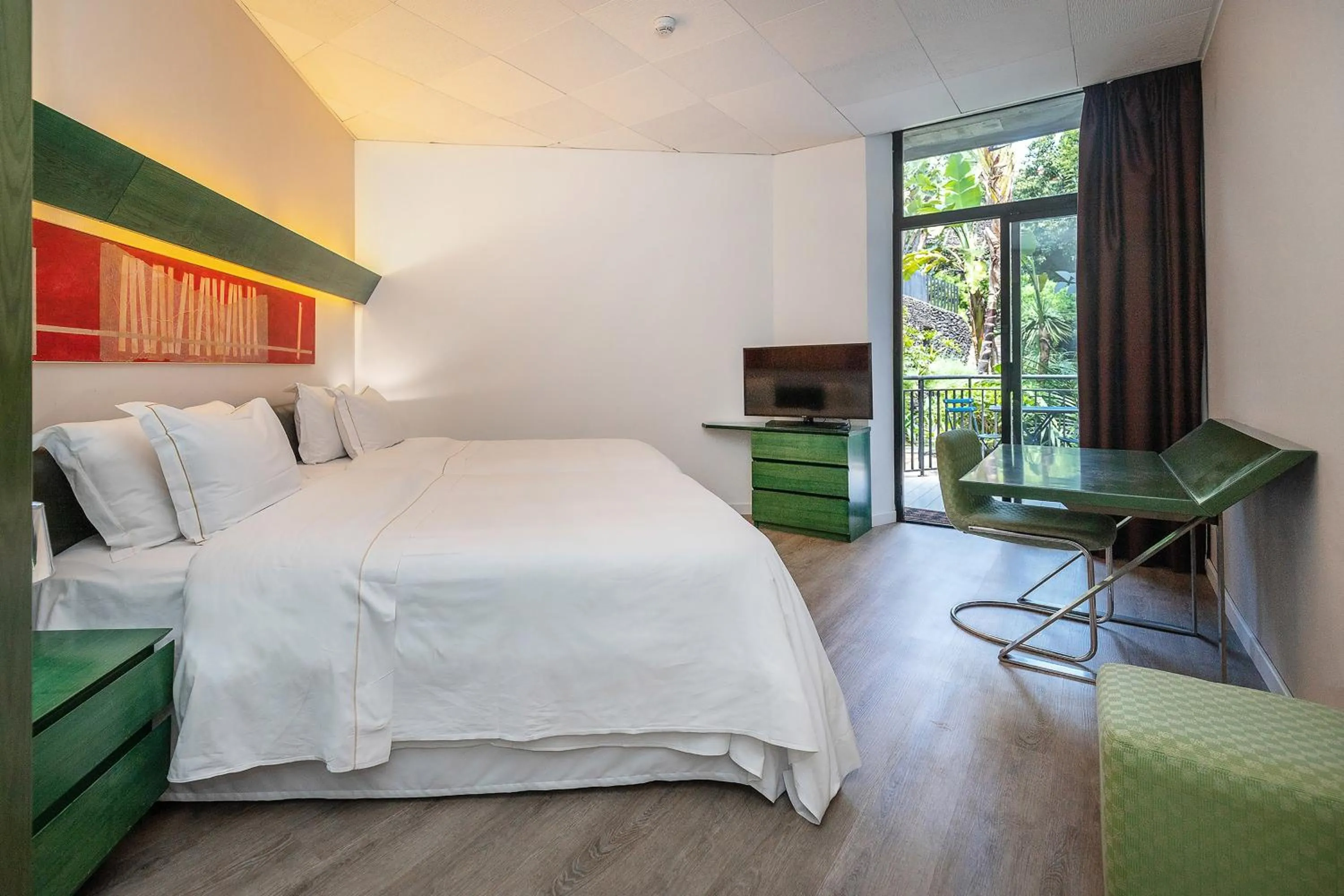 Bedroom, Bed in Four Points by Sheraton Catania Hotel