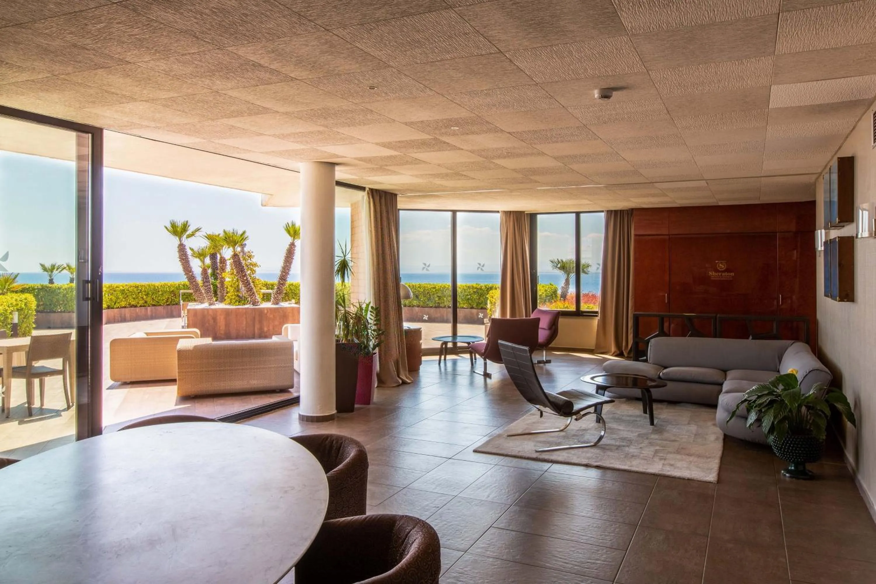 Bedroom in Four Points by Sheraton Catania Hotel