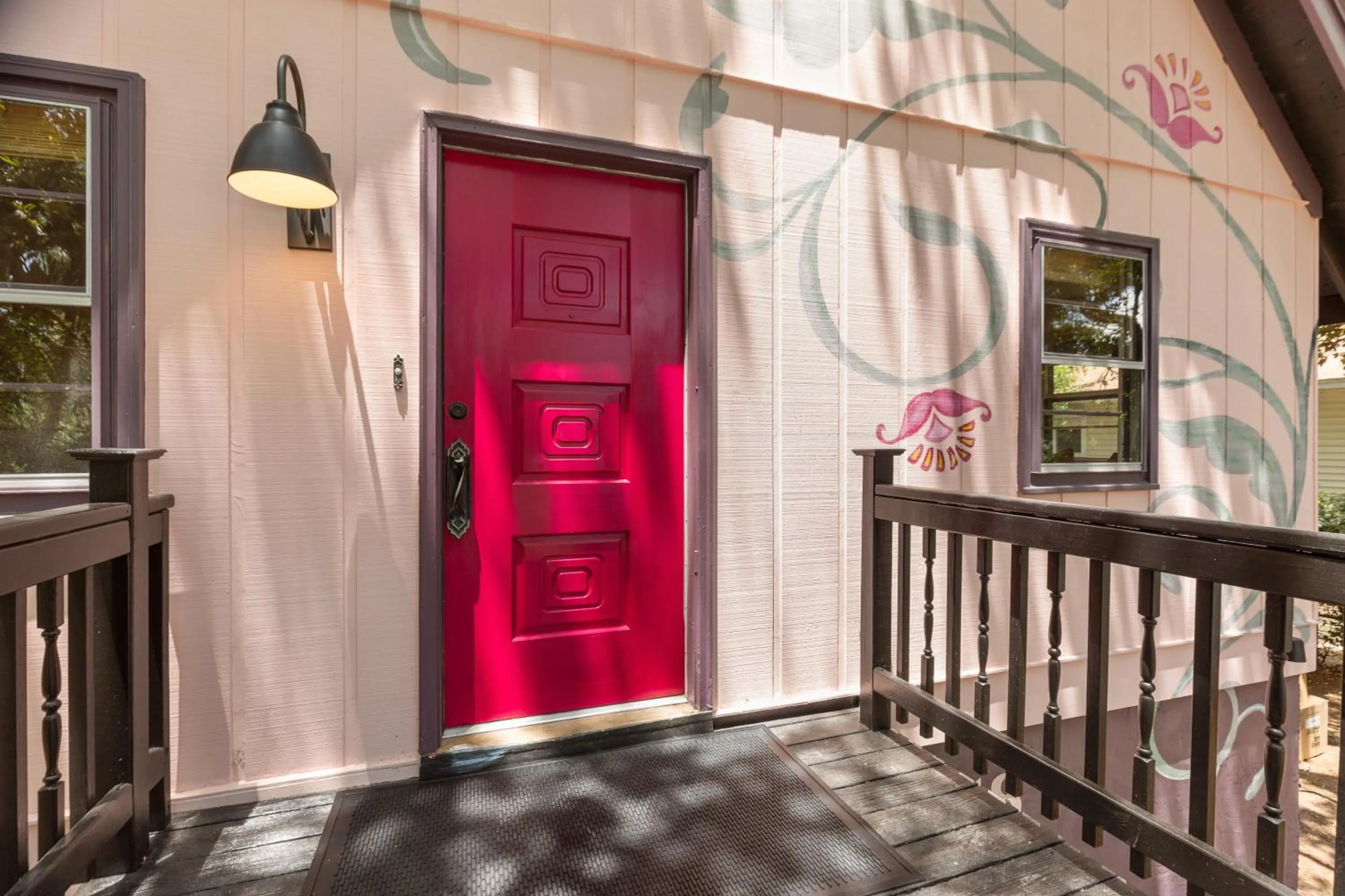 Folly Vacation Vintage Cottage with Stunning Views 218