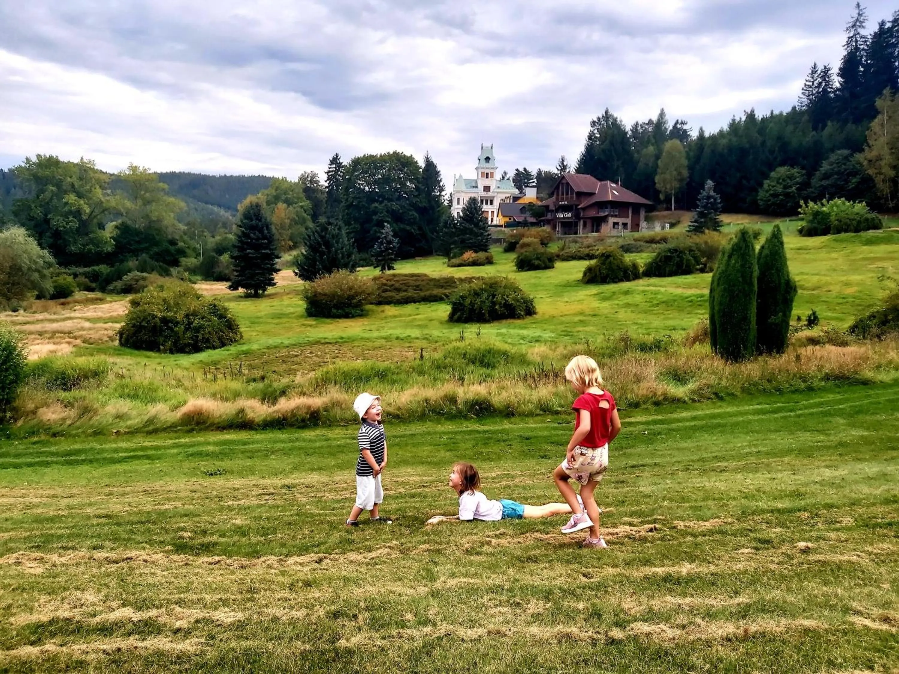 Property building in Hotel Villa Golf Cihelny