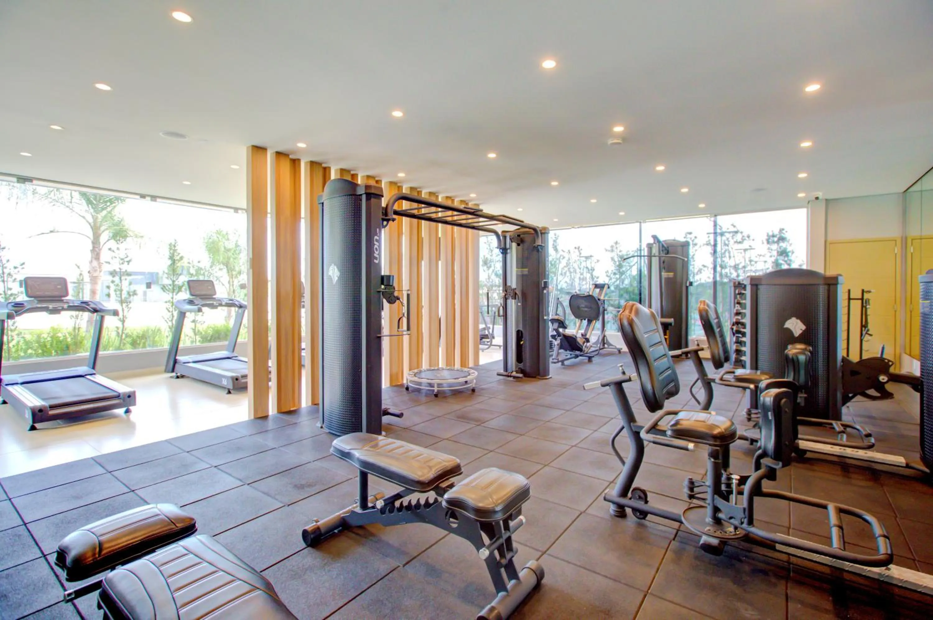 Fitness centre/facilities in DoubleTree by Hilton - Resort - Foz do Iguaçu