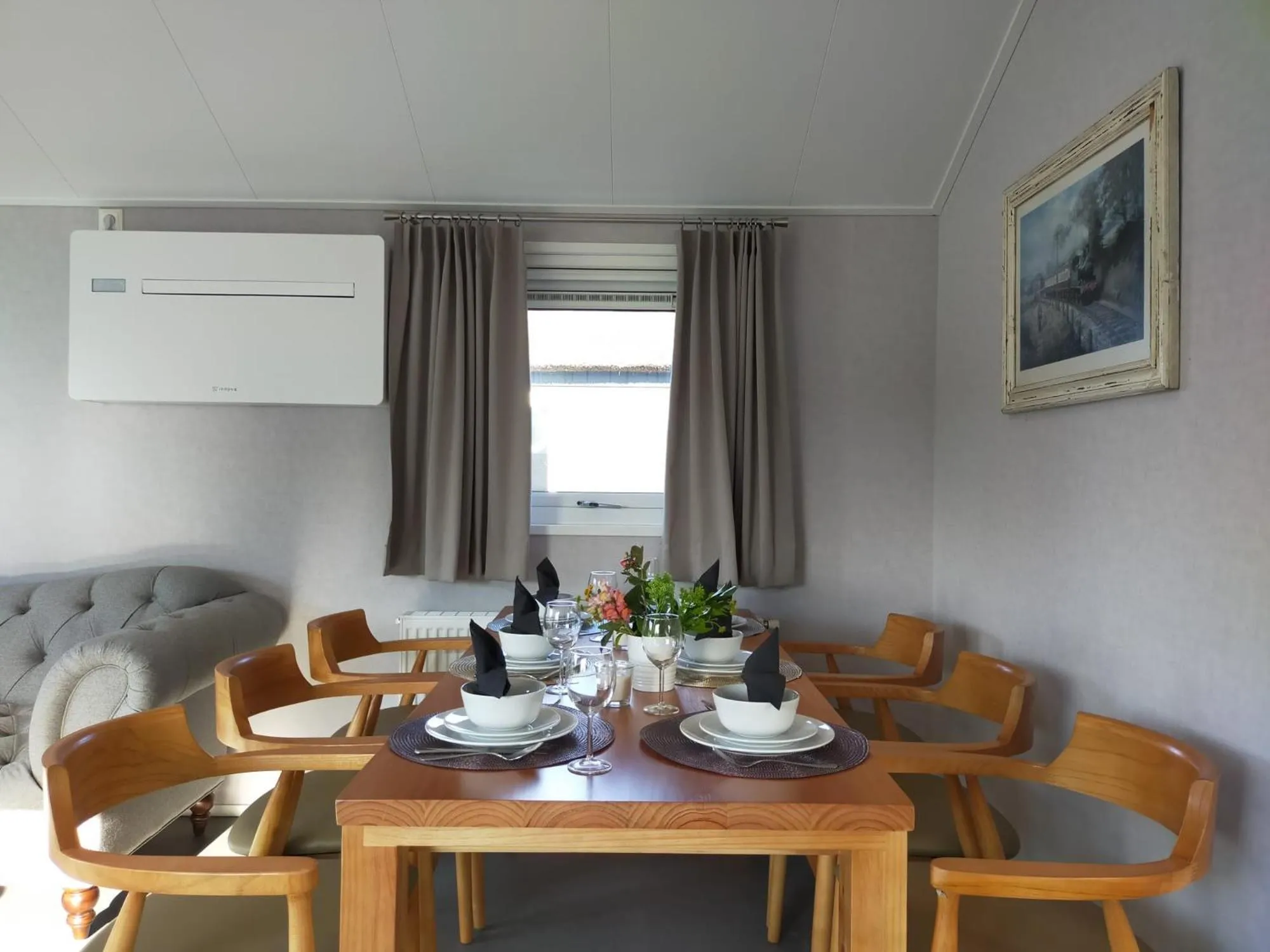 Dining area in Waterpark Giethoorn