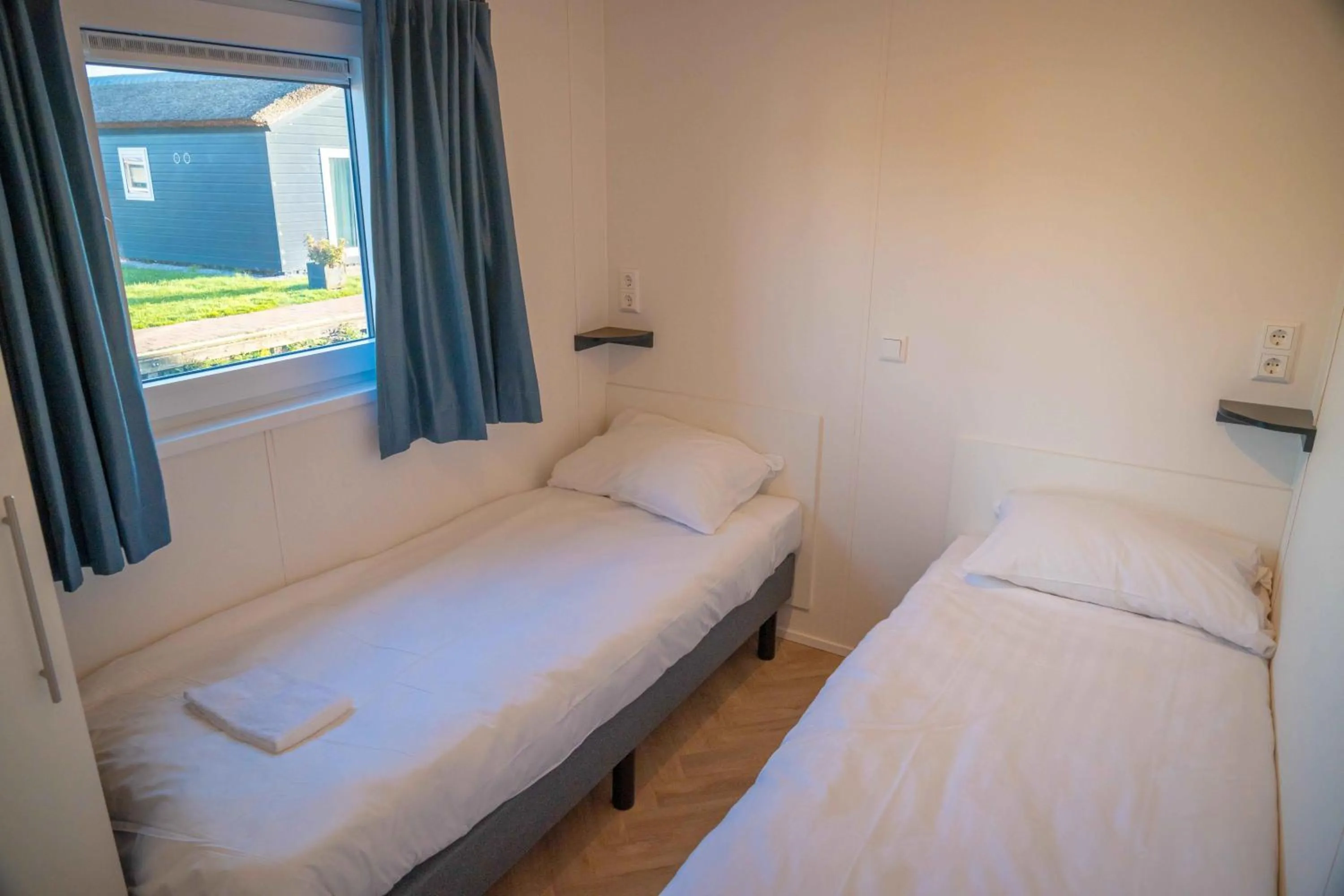 Bed in Waterpark Giethoorn