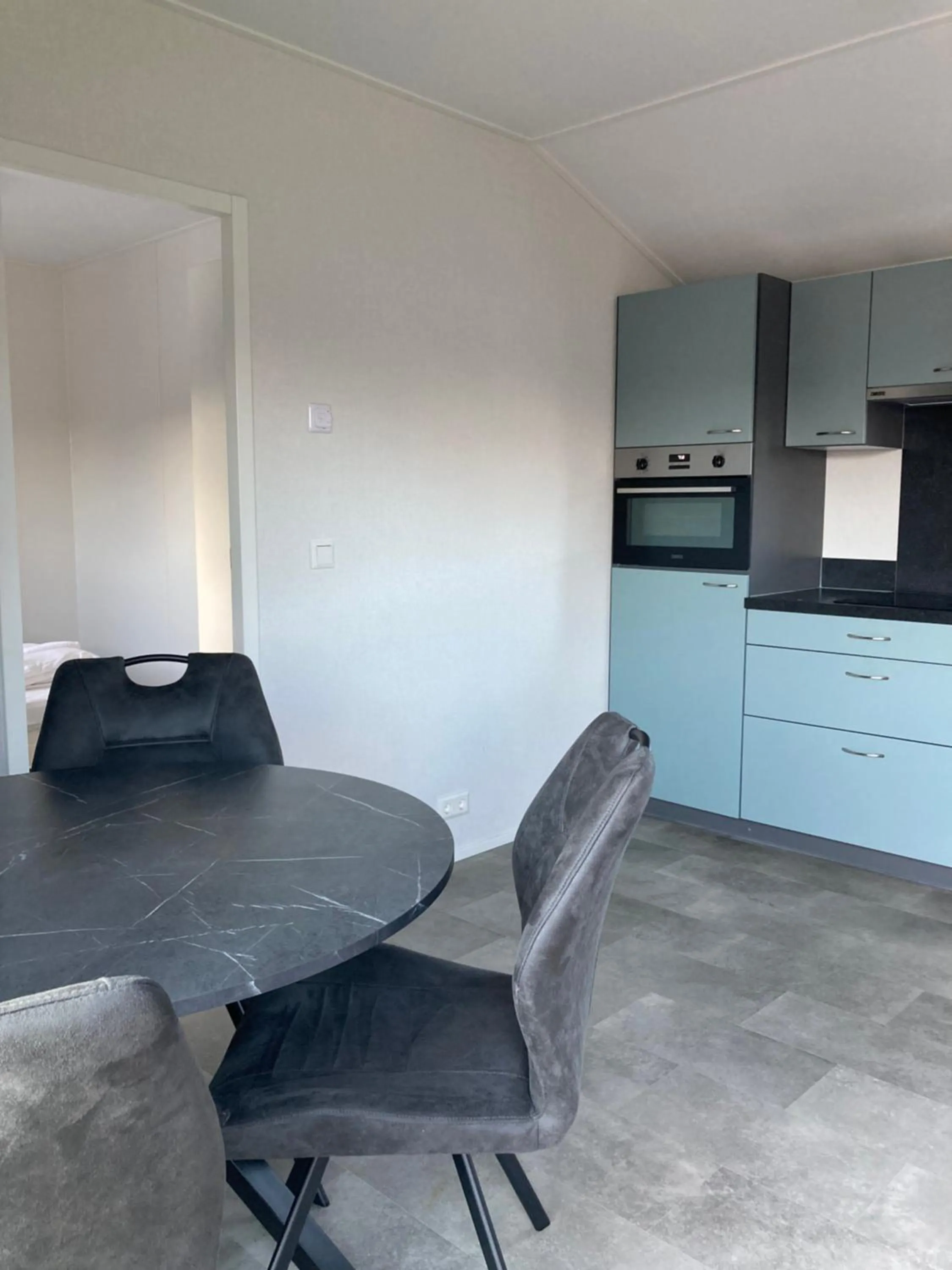 Kitchen or kitchenette in Waterpark Giethoorn