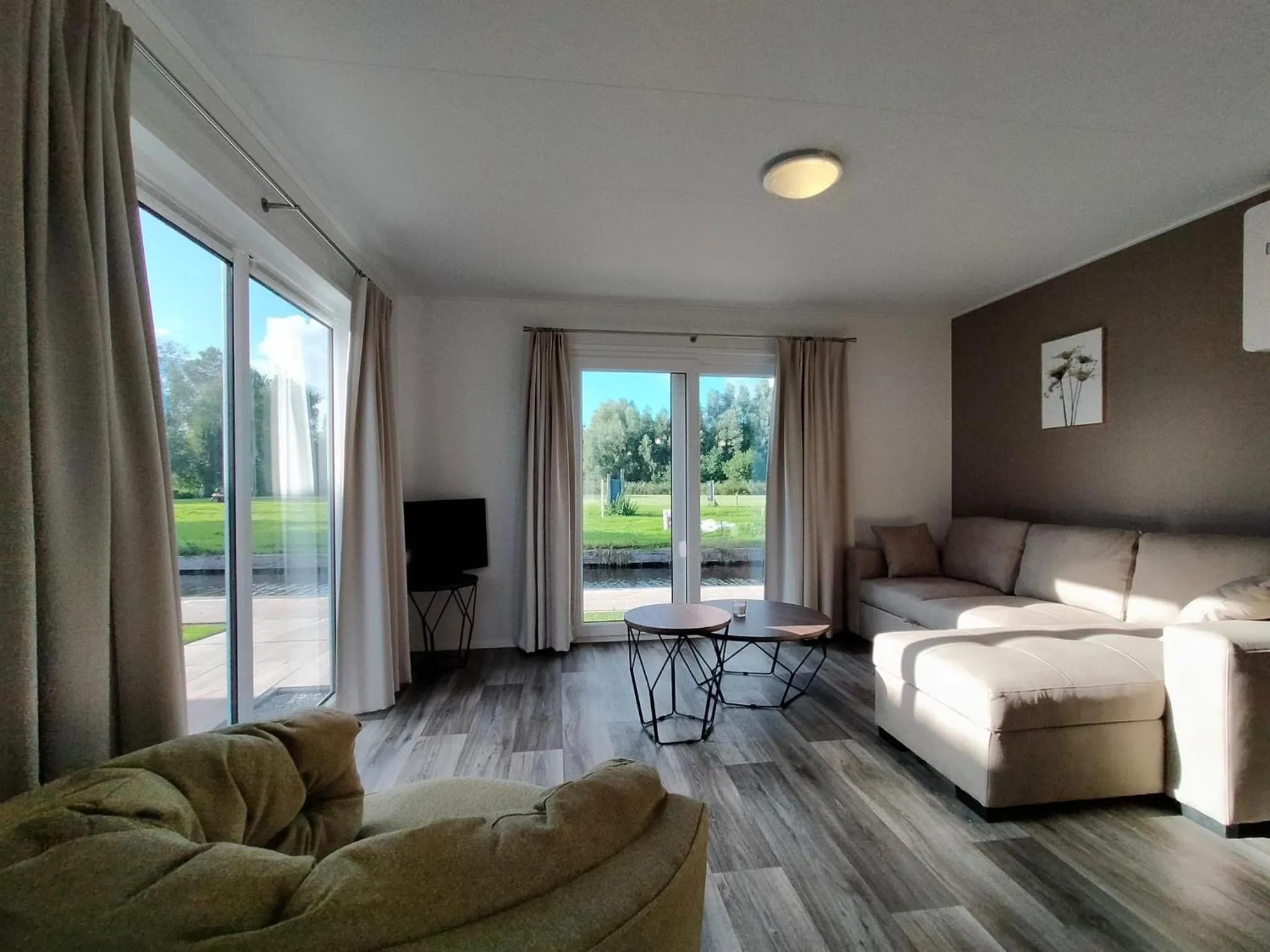 Seating area in Waterpark Giethoorn