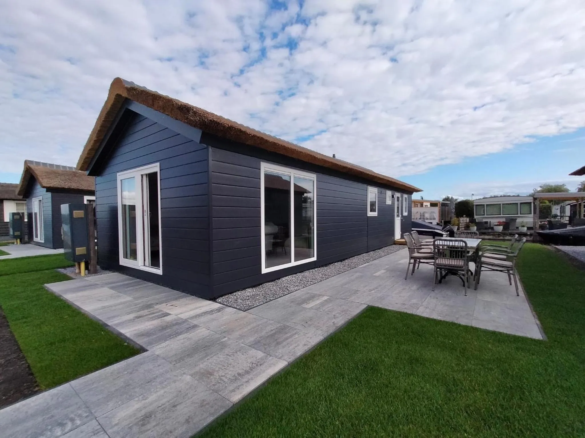 Property building in Waterpark Giethoorn