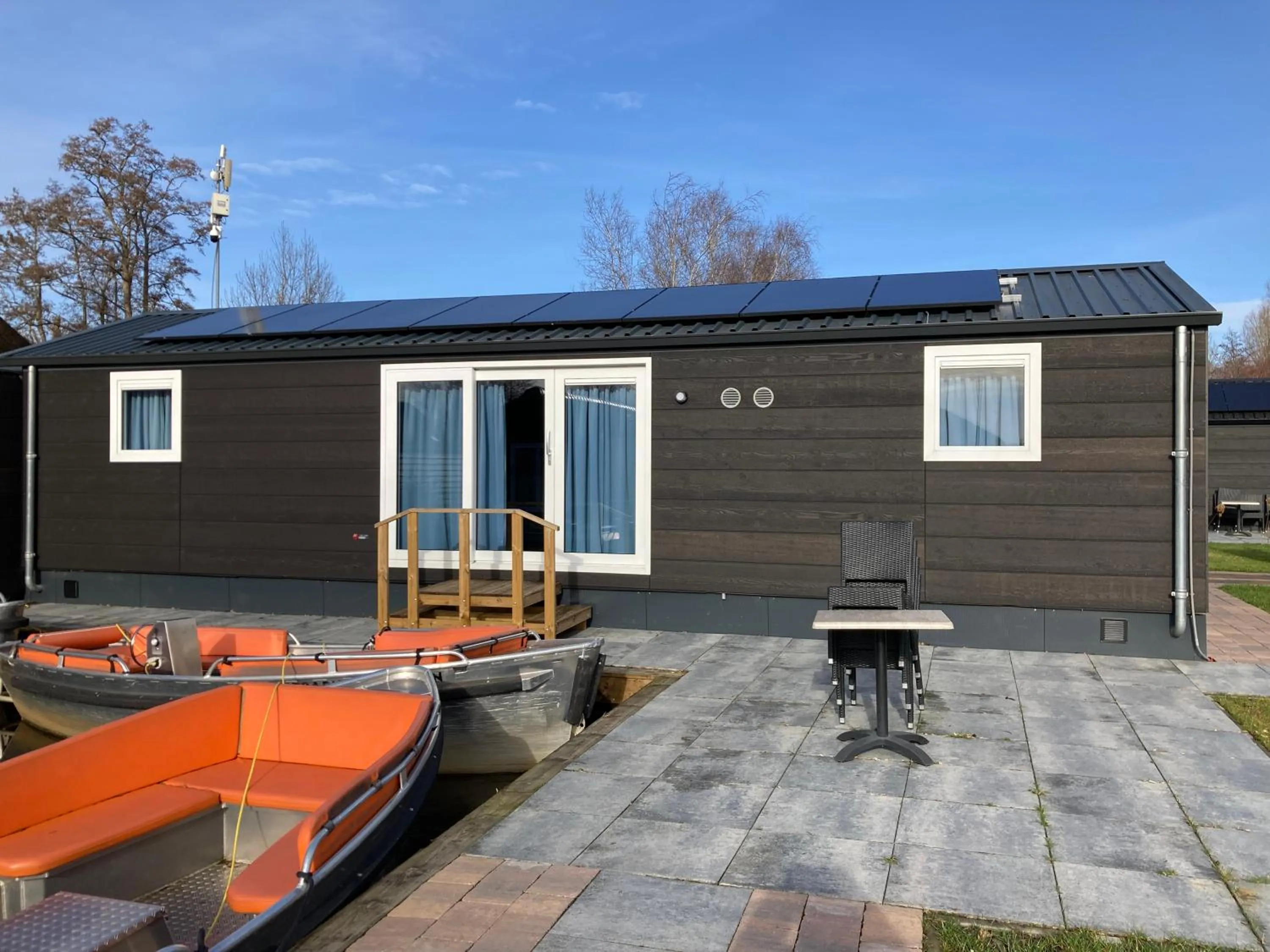 Property building in Waterpark Giethoorn