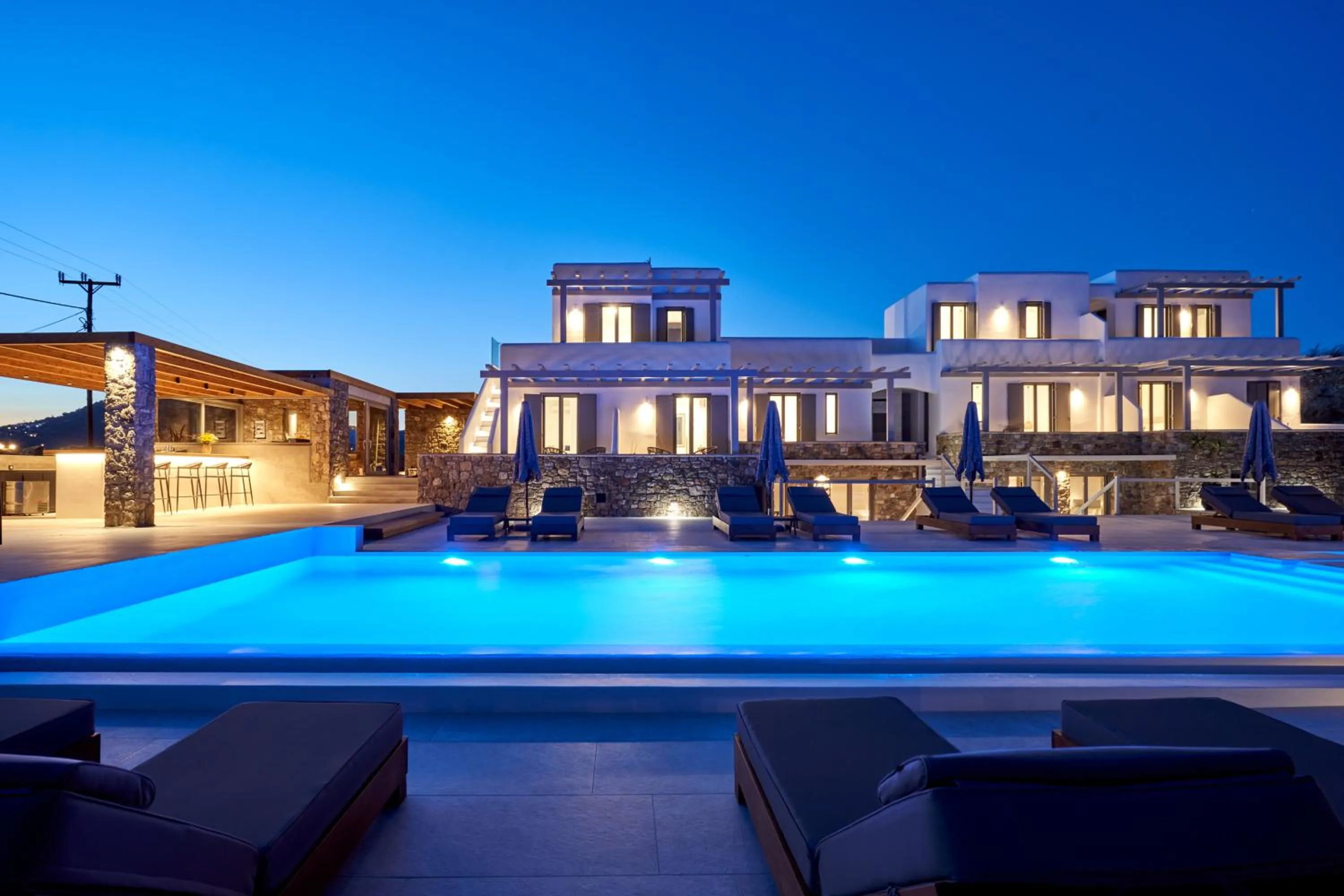 Swimming pool in Ionic Suites